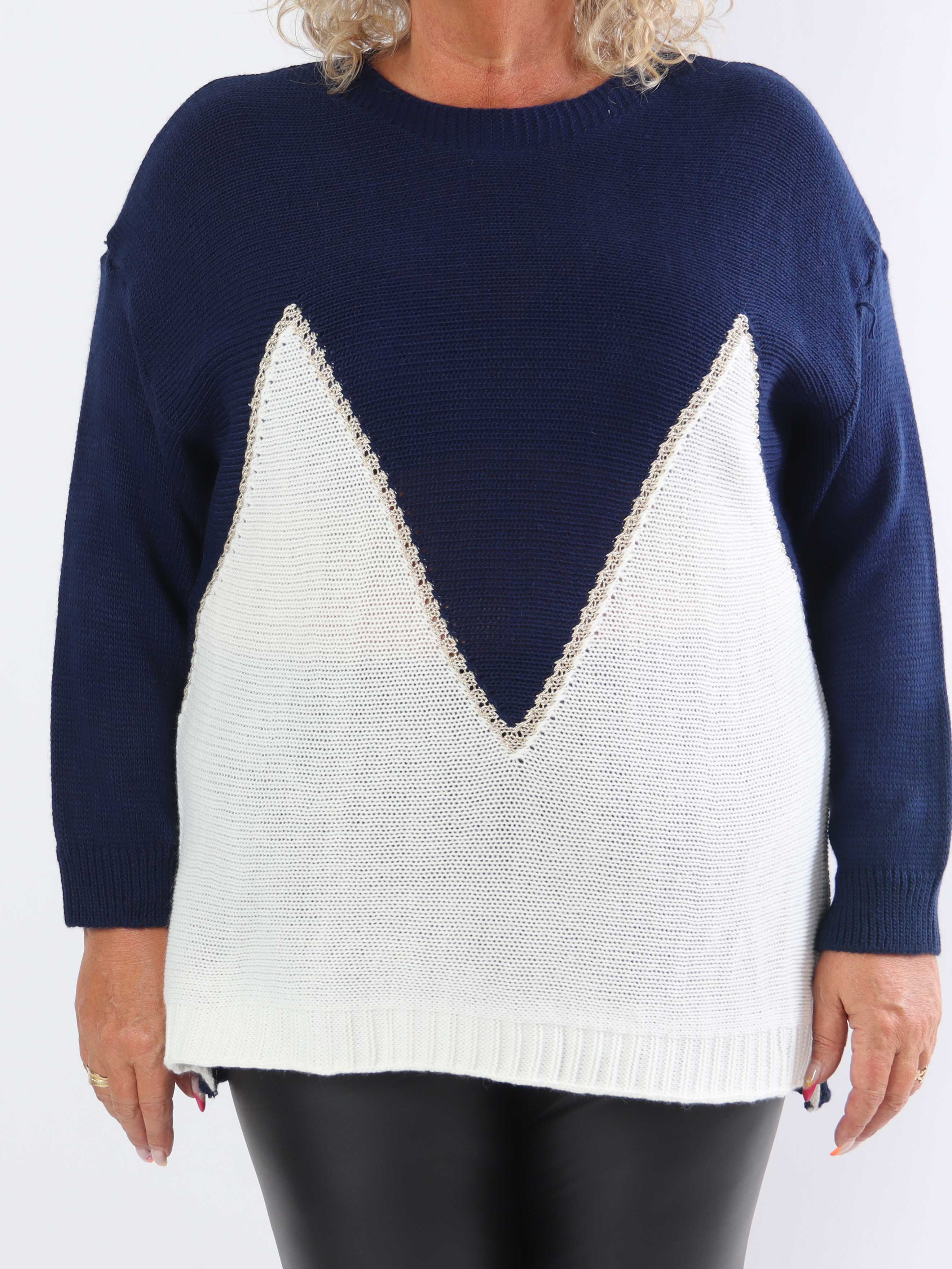 Amara Short - Tvåfärgad stickad plus size-blus med gulddetaljer