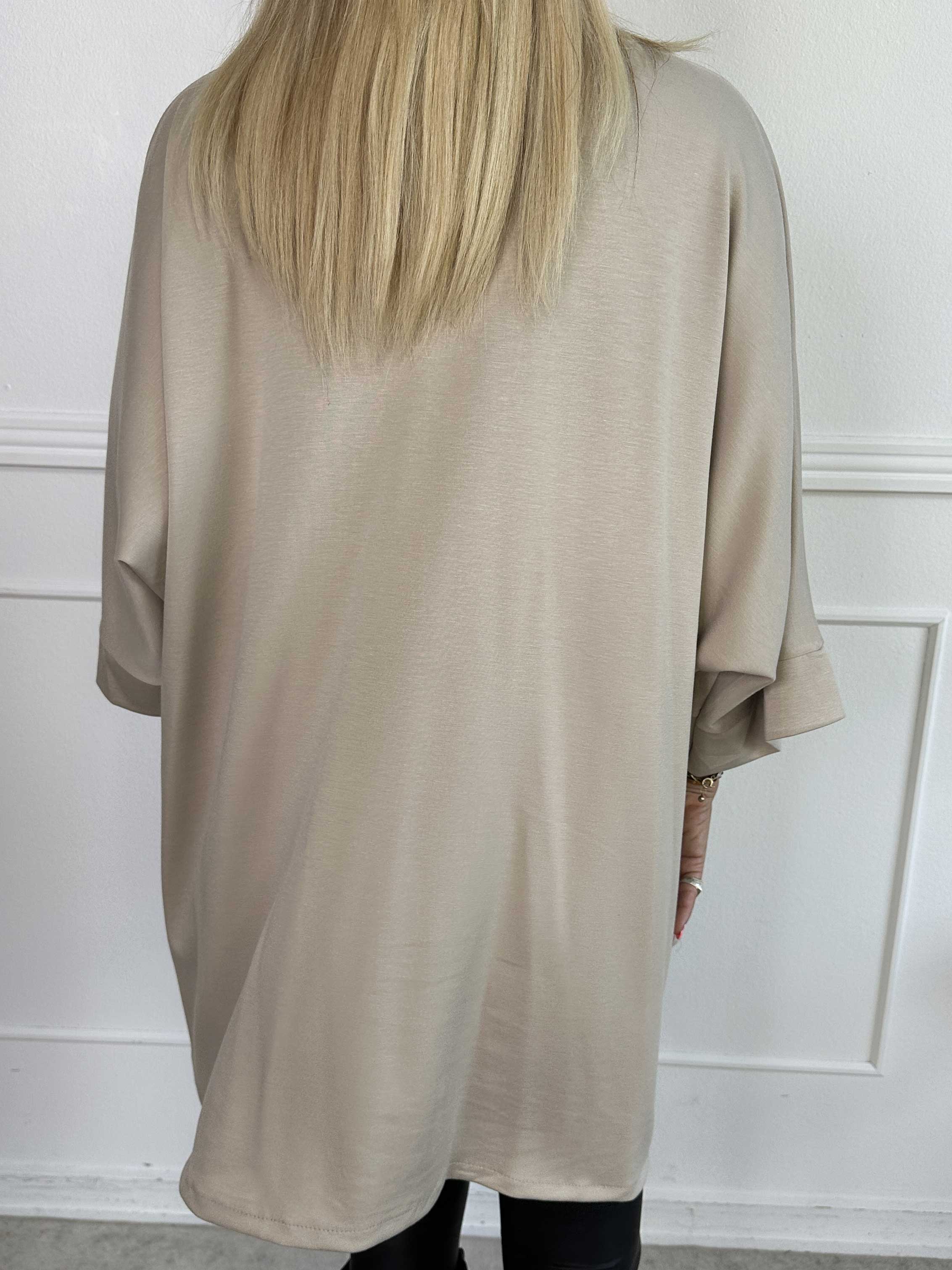 Annah Cardigan - Mjuk oversized kofta med fickor