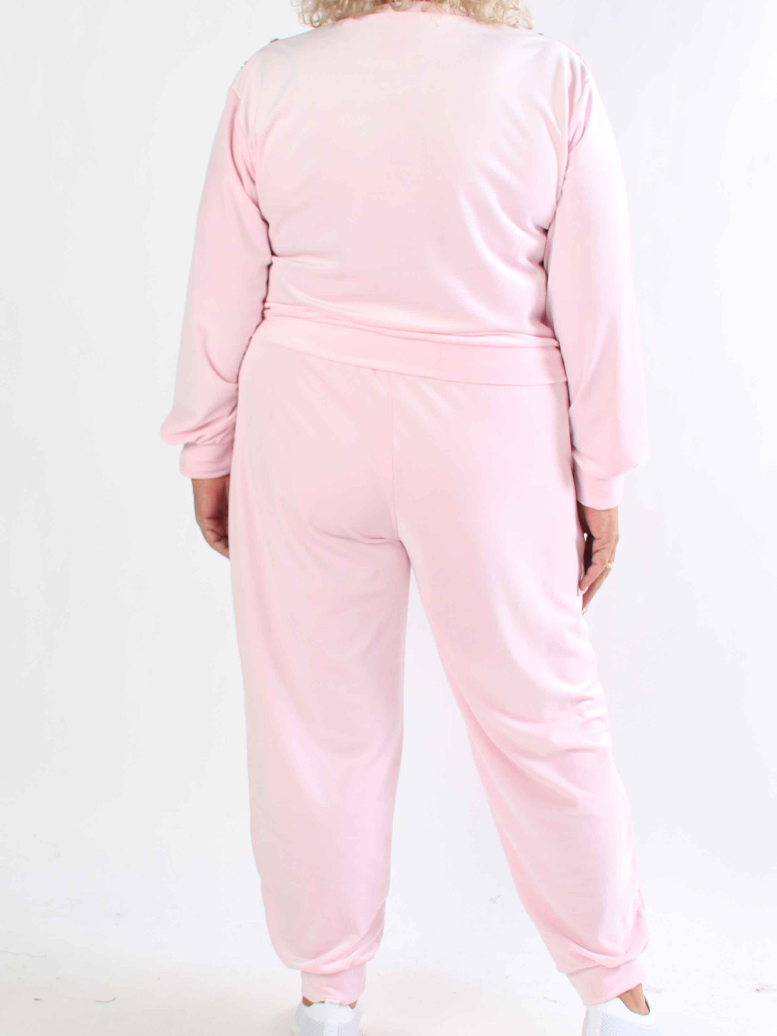 Arina - Plus size mjukisset i velour med guldknappar