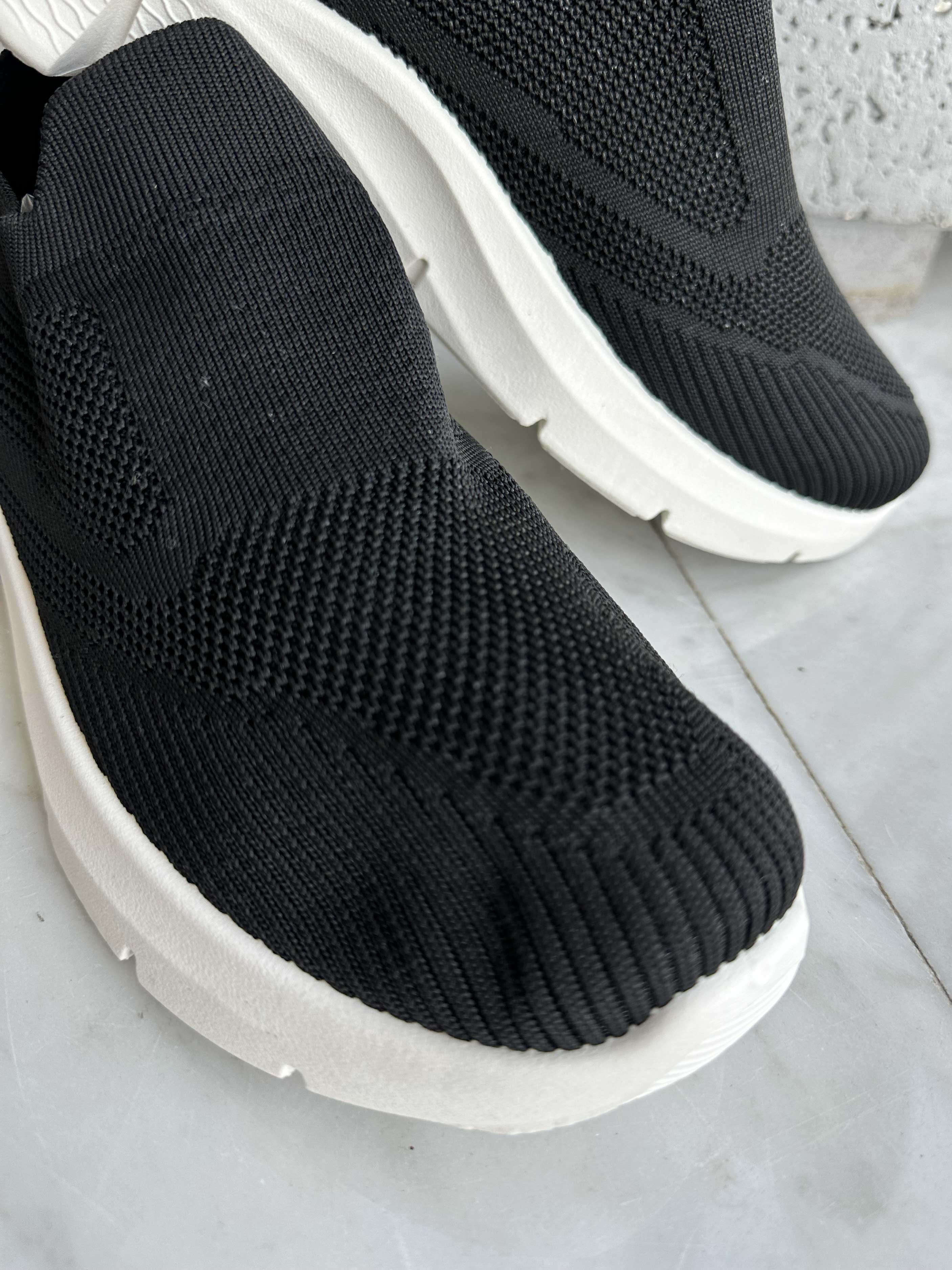 Cassie - Sneakers med strumpor och glittertrådar