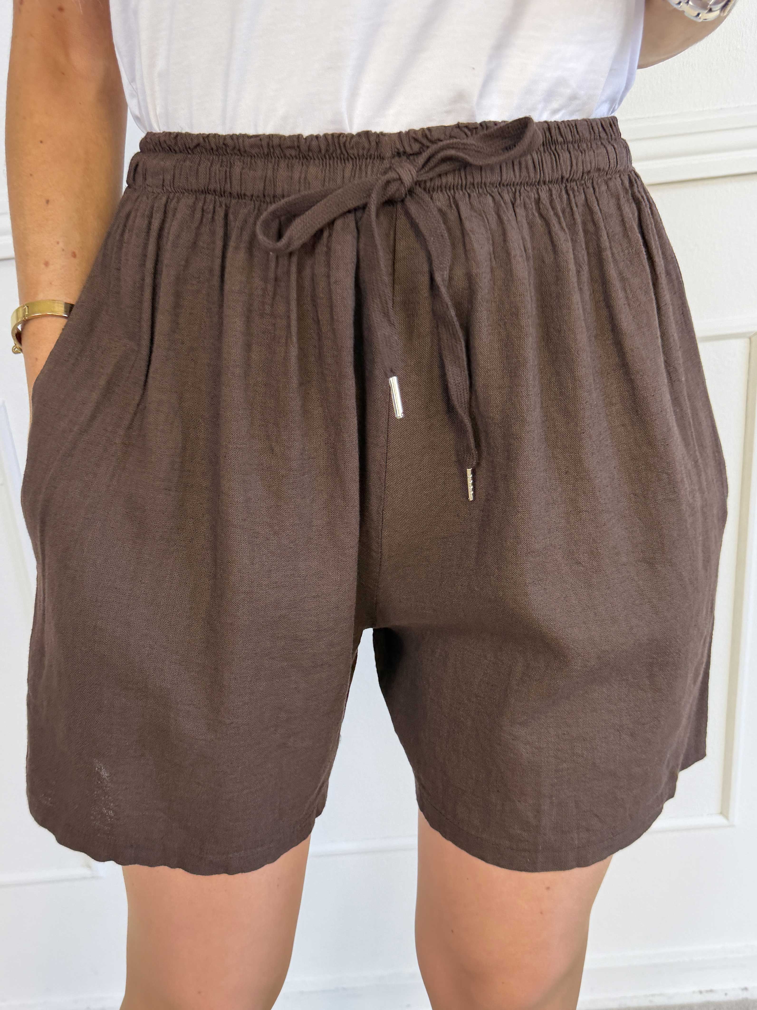 Clara Shorts - Lätta shorts i viskos och linne