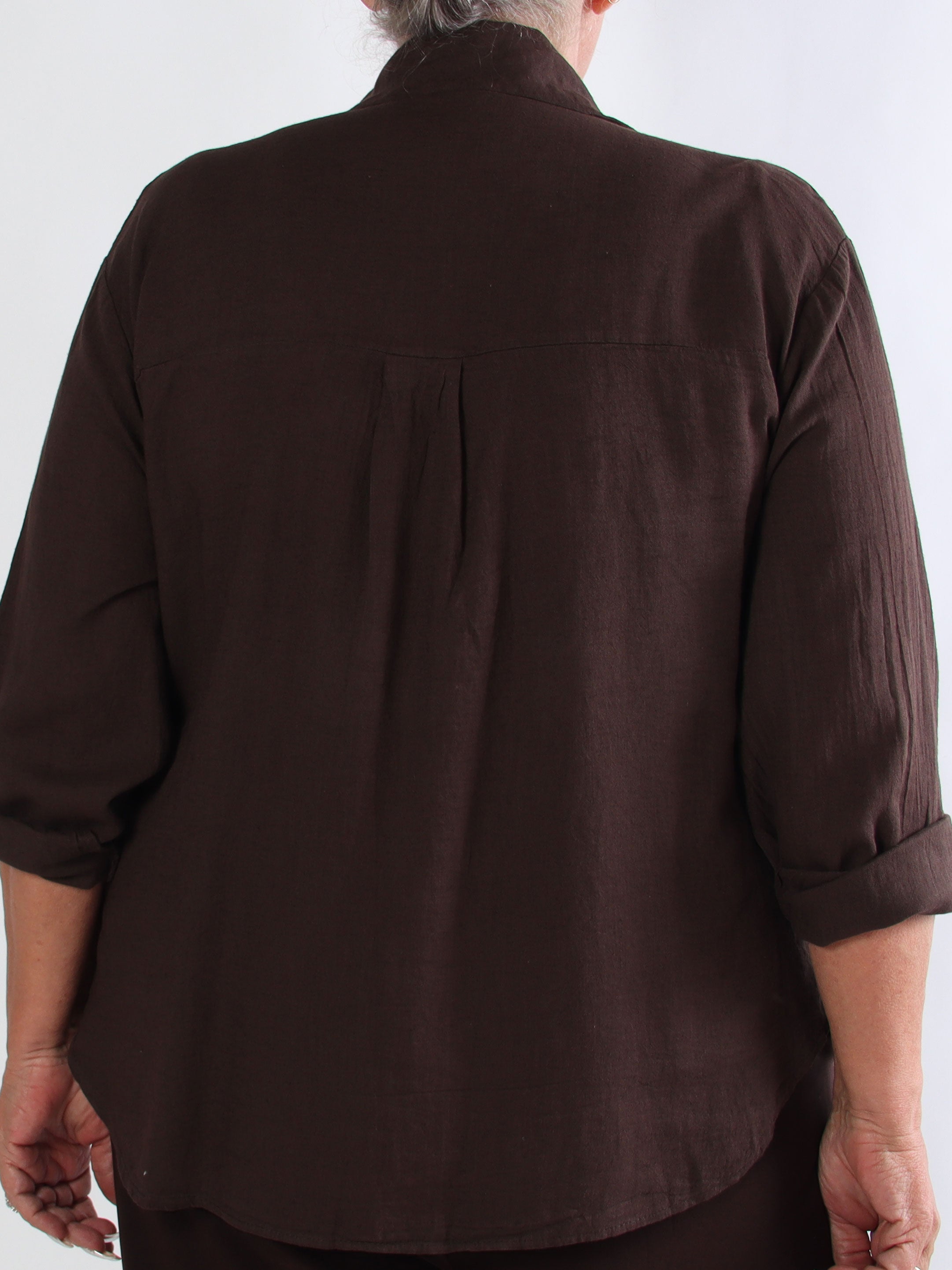 Clara Shirt - Enfärgad plus size skjorta i viskos och linne