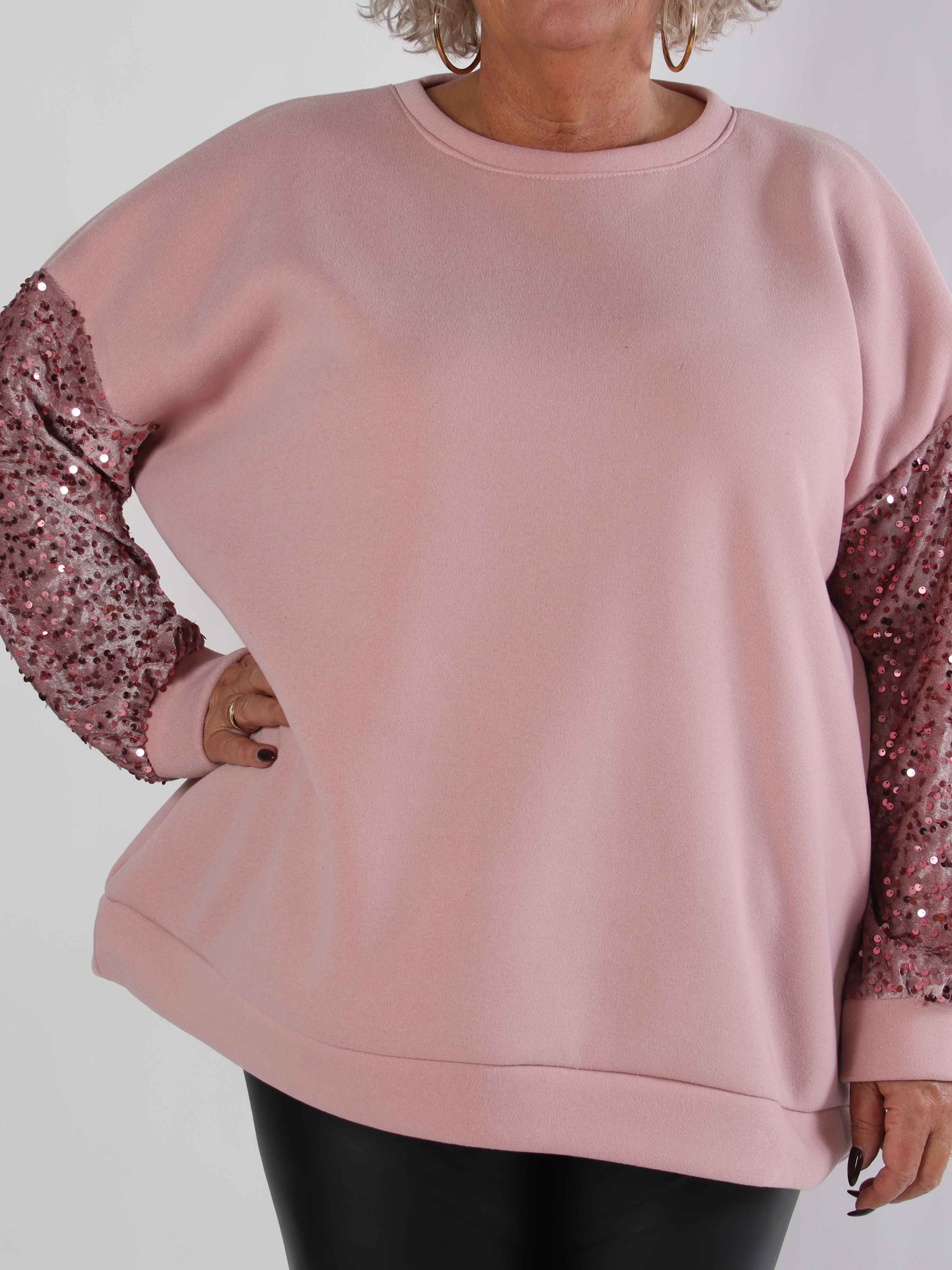 Cytherea - Plus size sweatshirt i bomull med paljetter på ärmarna