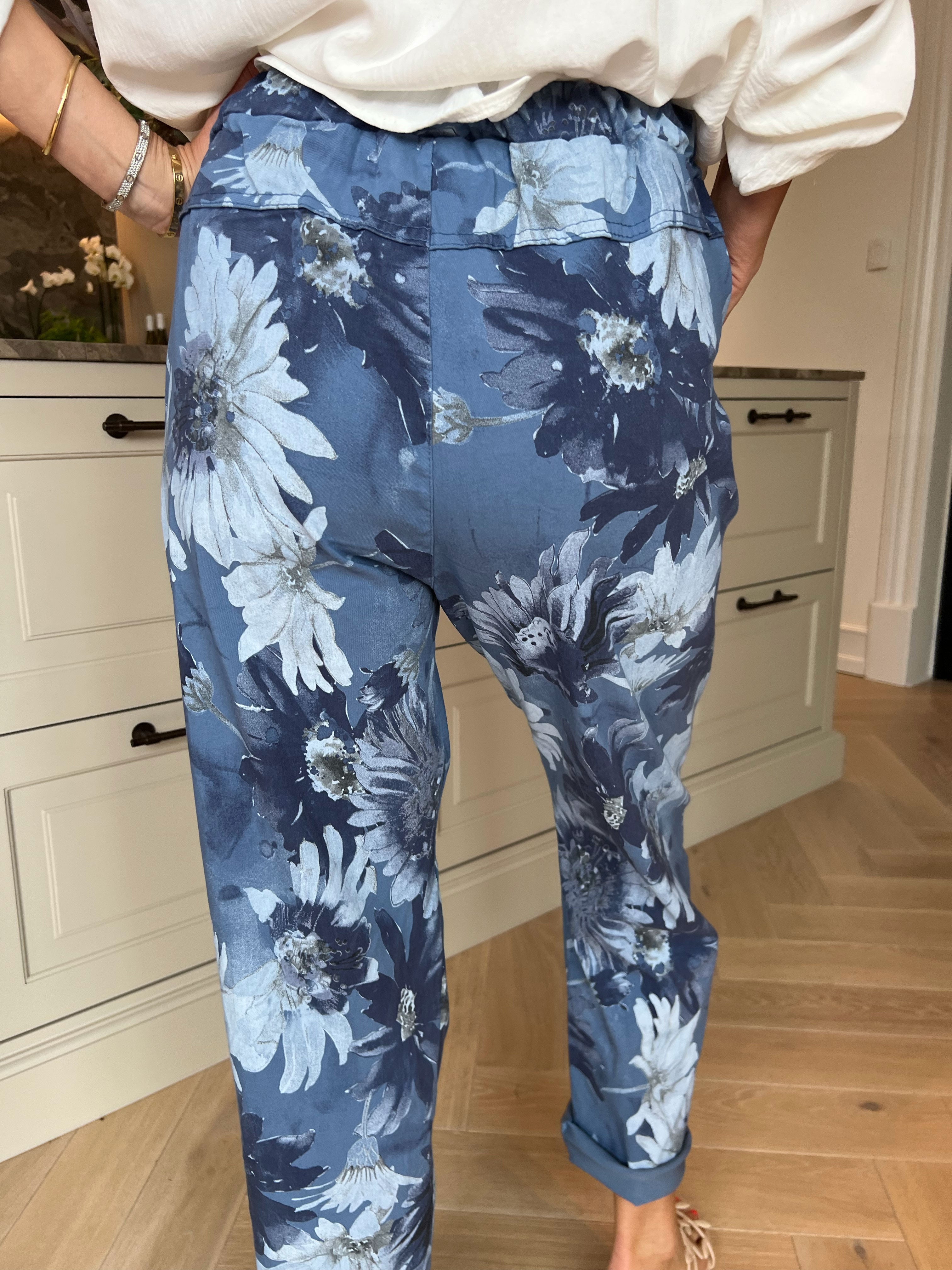 Dakota - Bukser i viskoseblanding med blomsterprint, elastikkant og bindebånd i livet