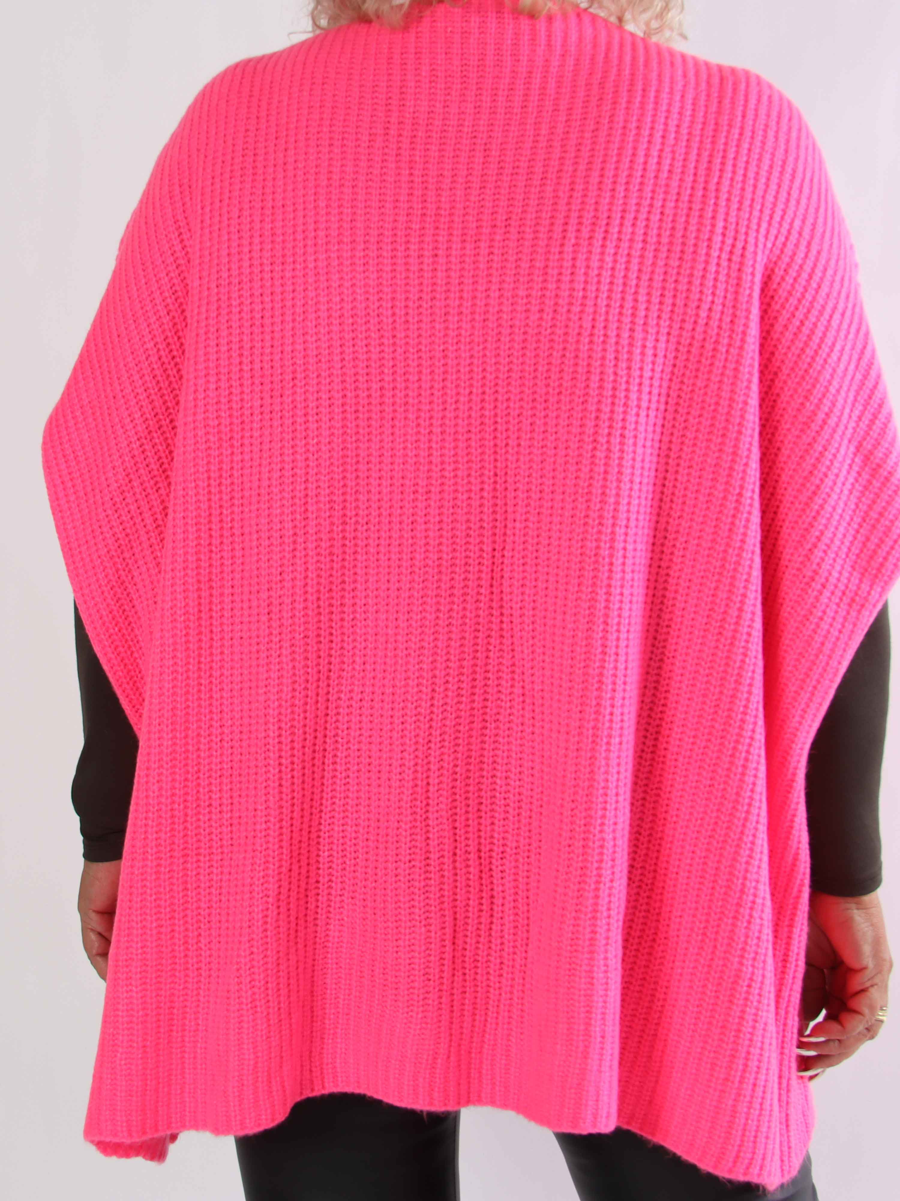 Delfini - Stickad plus size kofta med korta ärmar