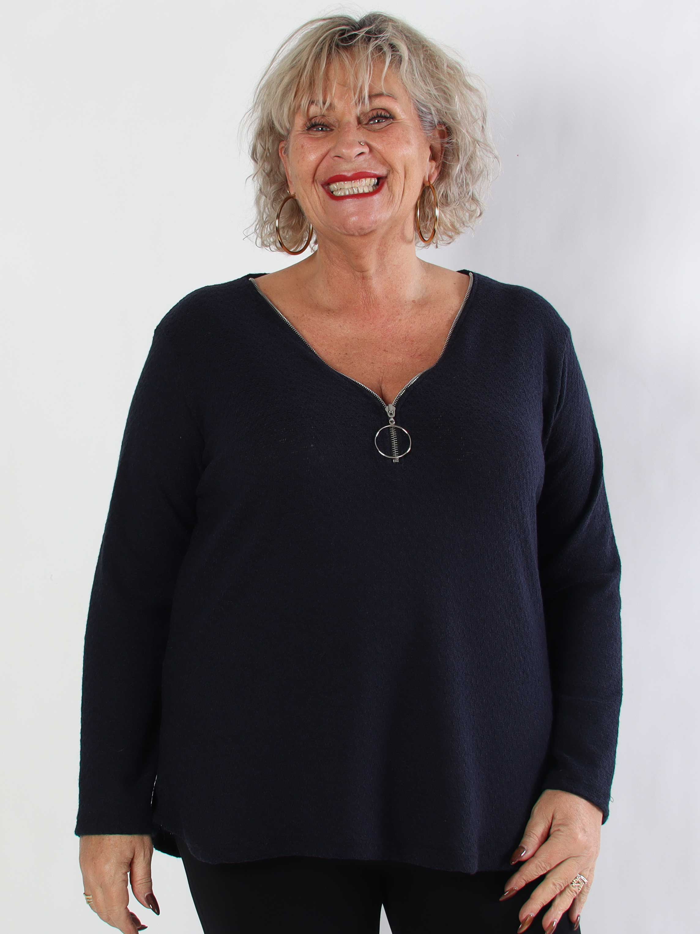 Dido - Enkel plus size tröja med dragkedja