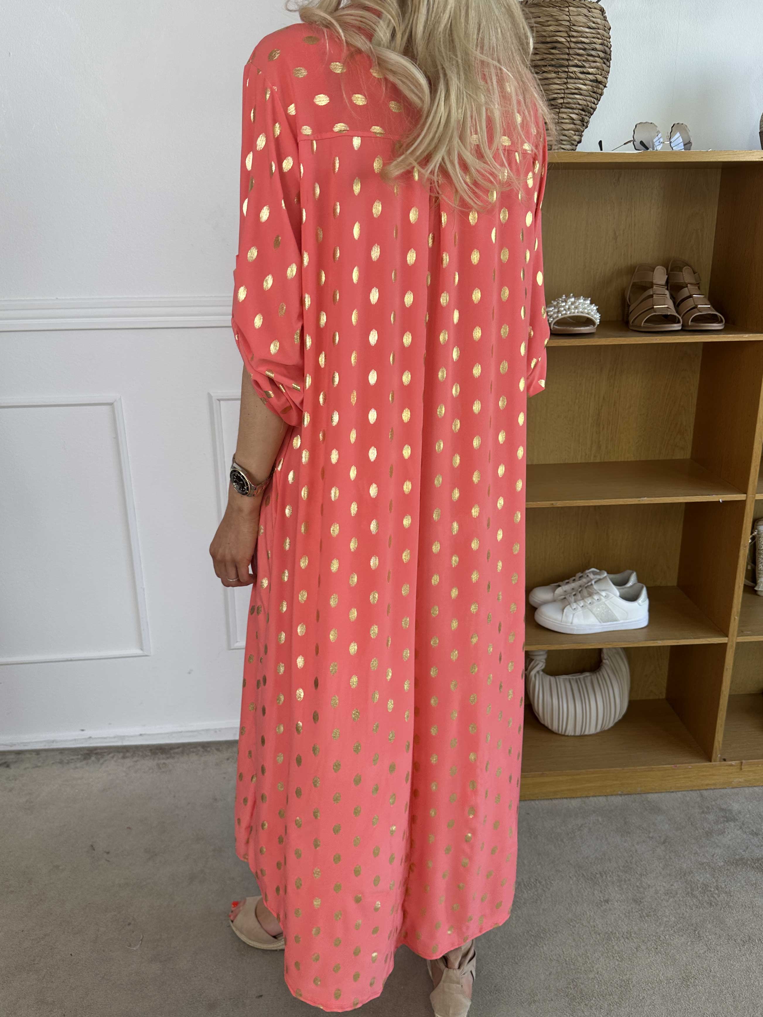 Ebba Gold Dress - Lång klänning med resår och guldprickar