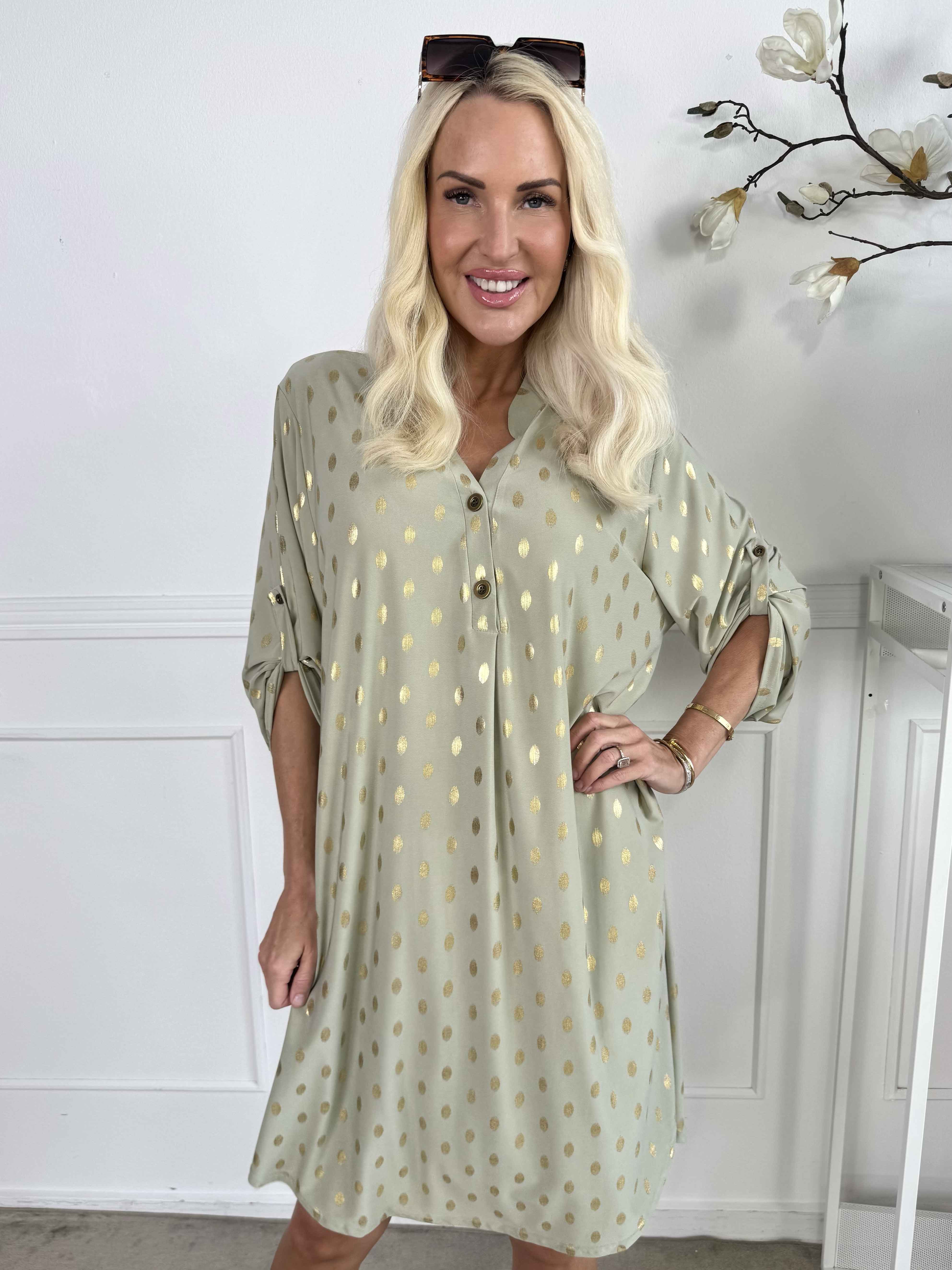Ebba Gold Long - Elastisk klänning med guldprickar