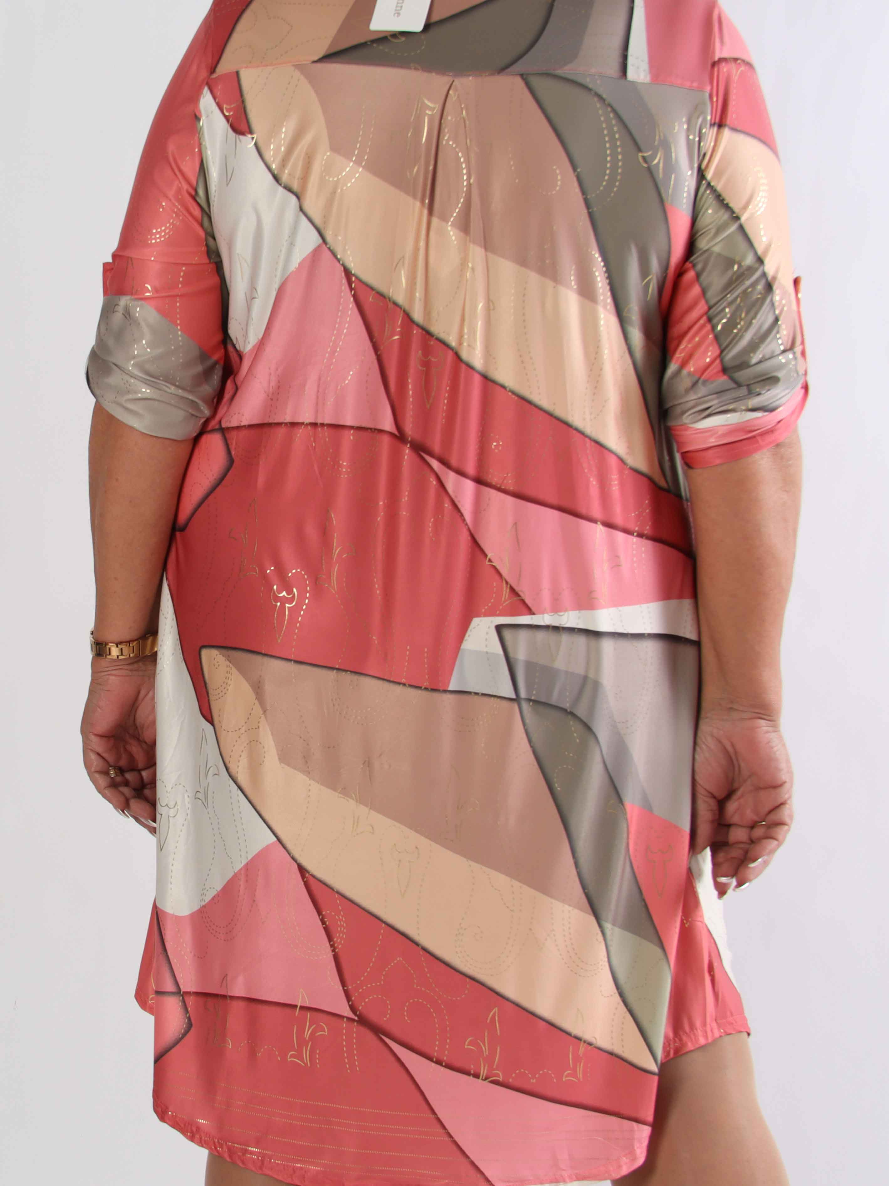 Ebba Abstract Long - Elastisk plus size klänning med fint guldmönster