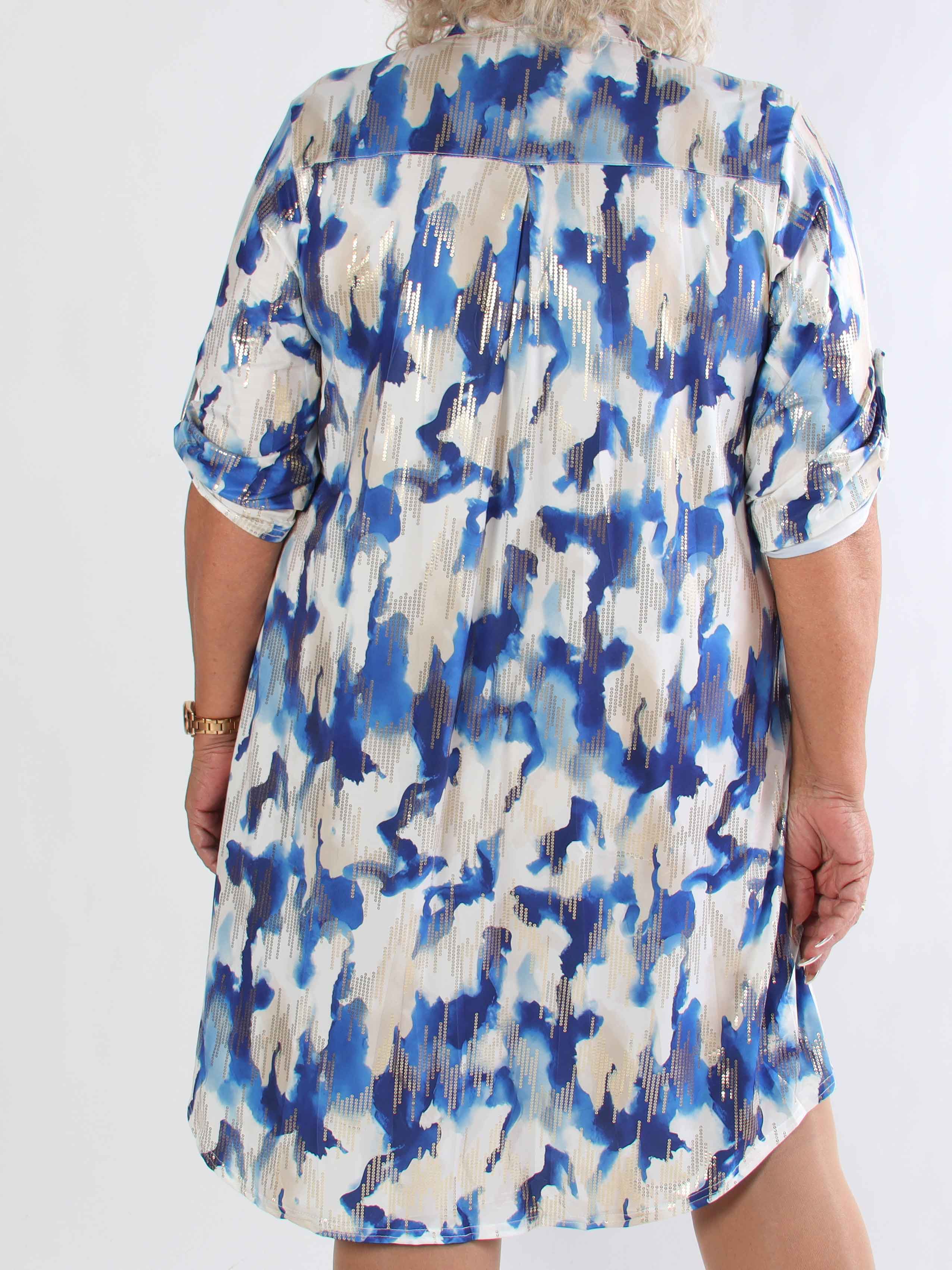 Ebba Batik Long - Elastisk flerfärgad plus size klänning med gulddetaljer