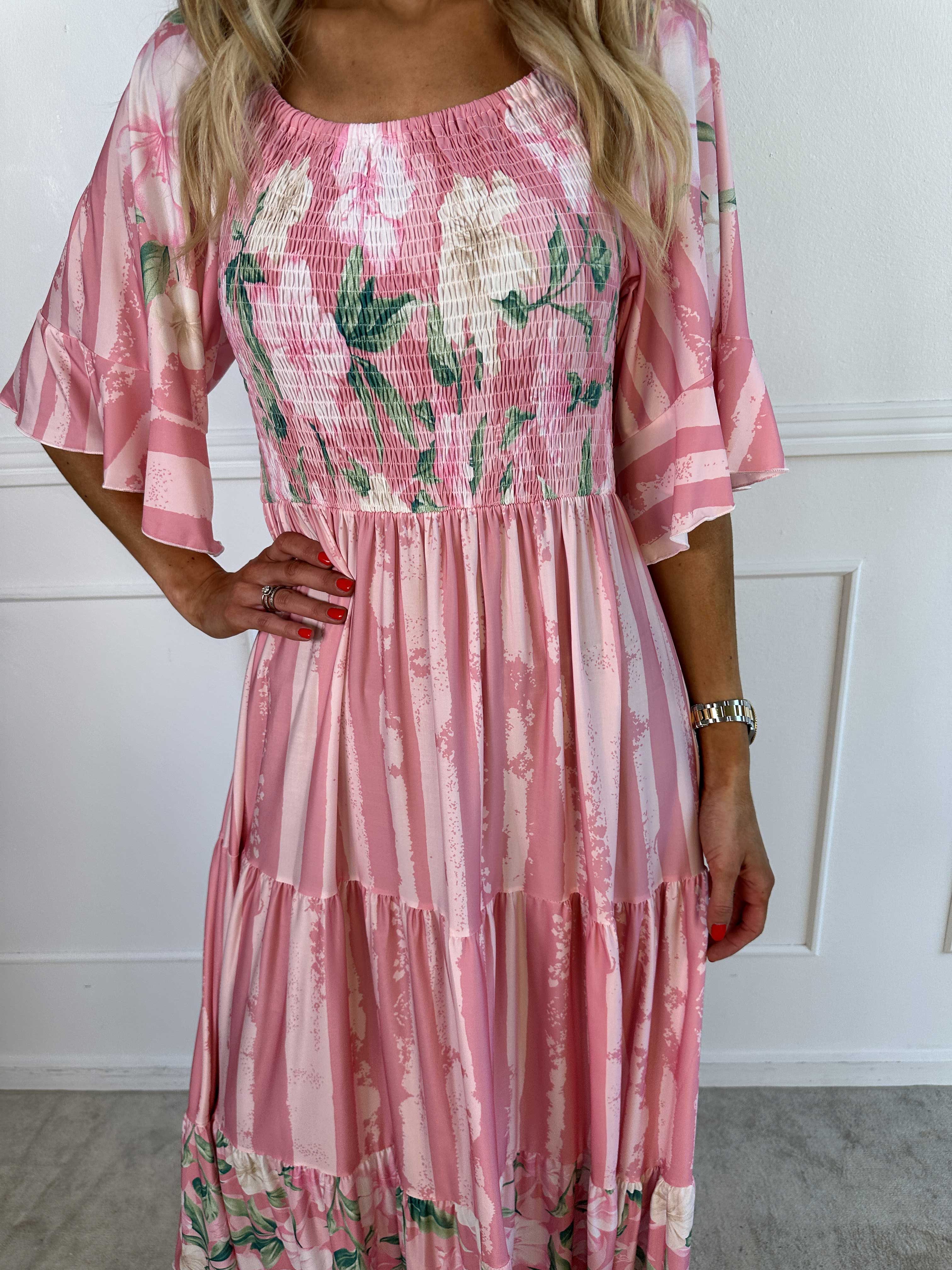 Elna Floral Stripe - Blommig elastisk klänning med smockat bröst