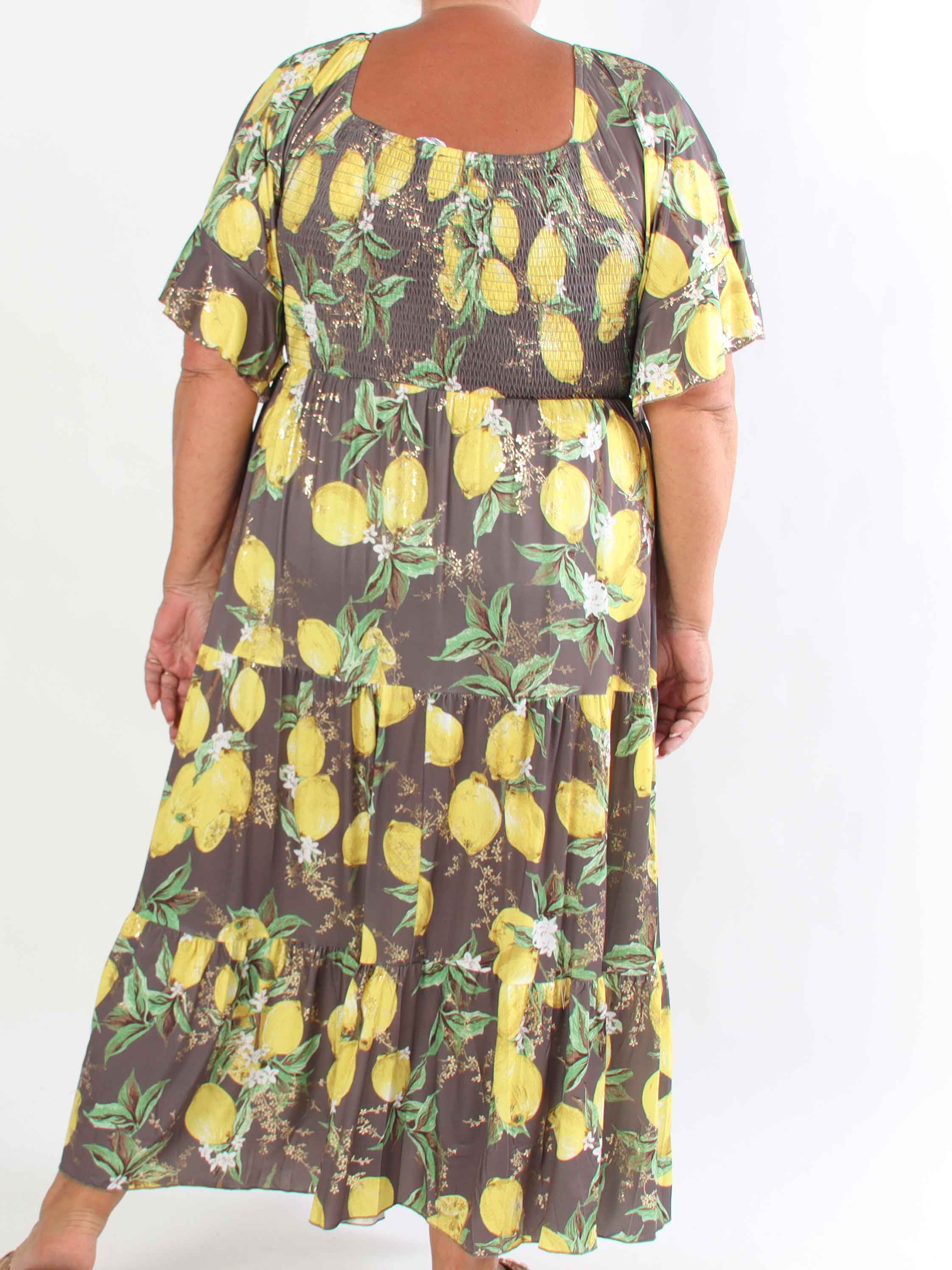 Elna Lemon - Lang elastisk plus size kjole med citroner og smock over brystet