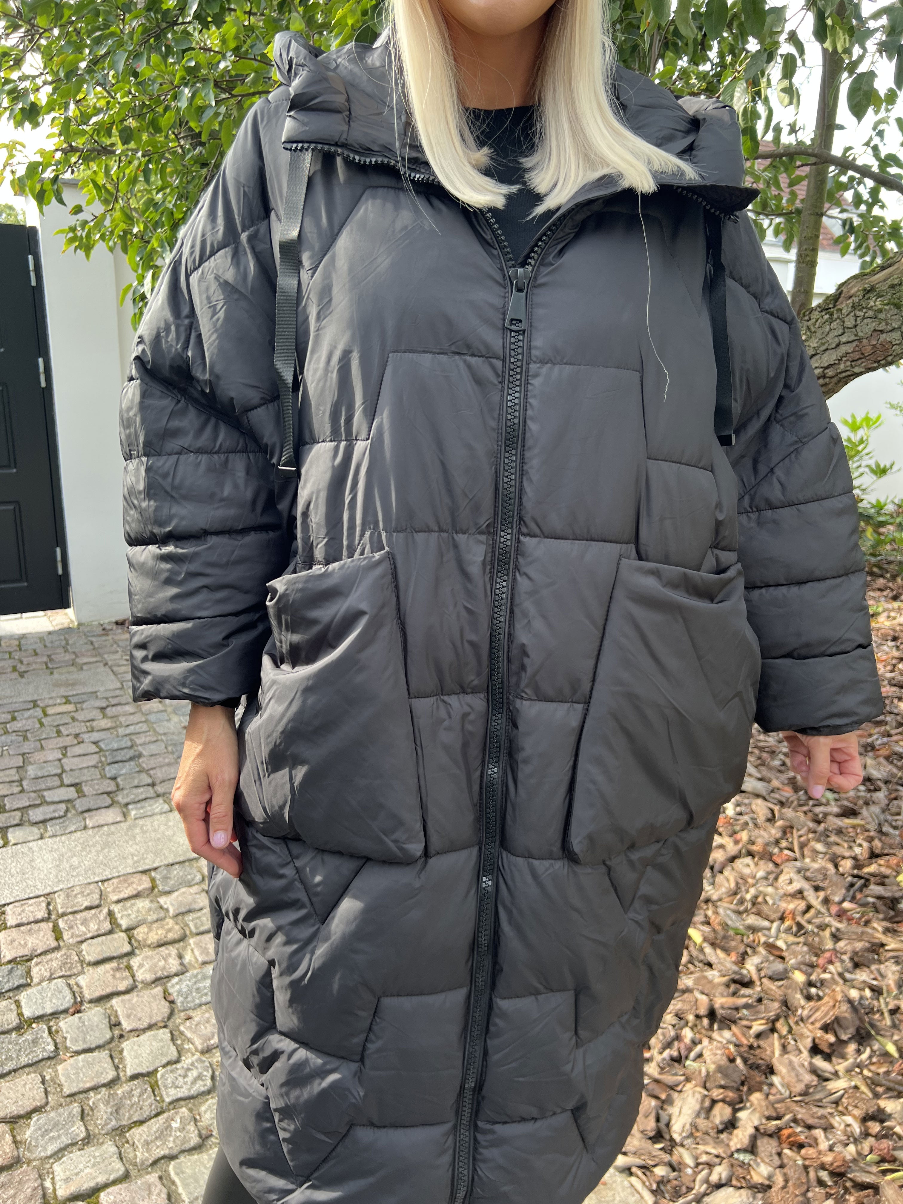 Gabriela - Dunjacka i oversized passform