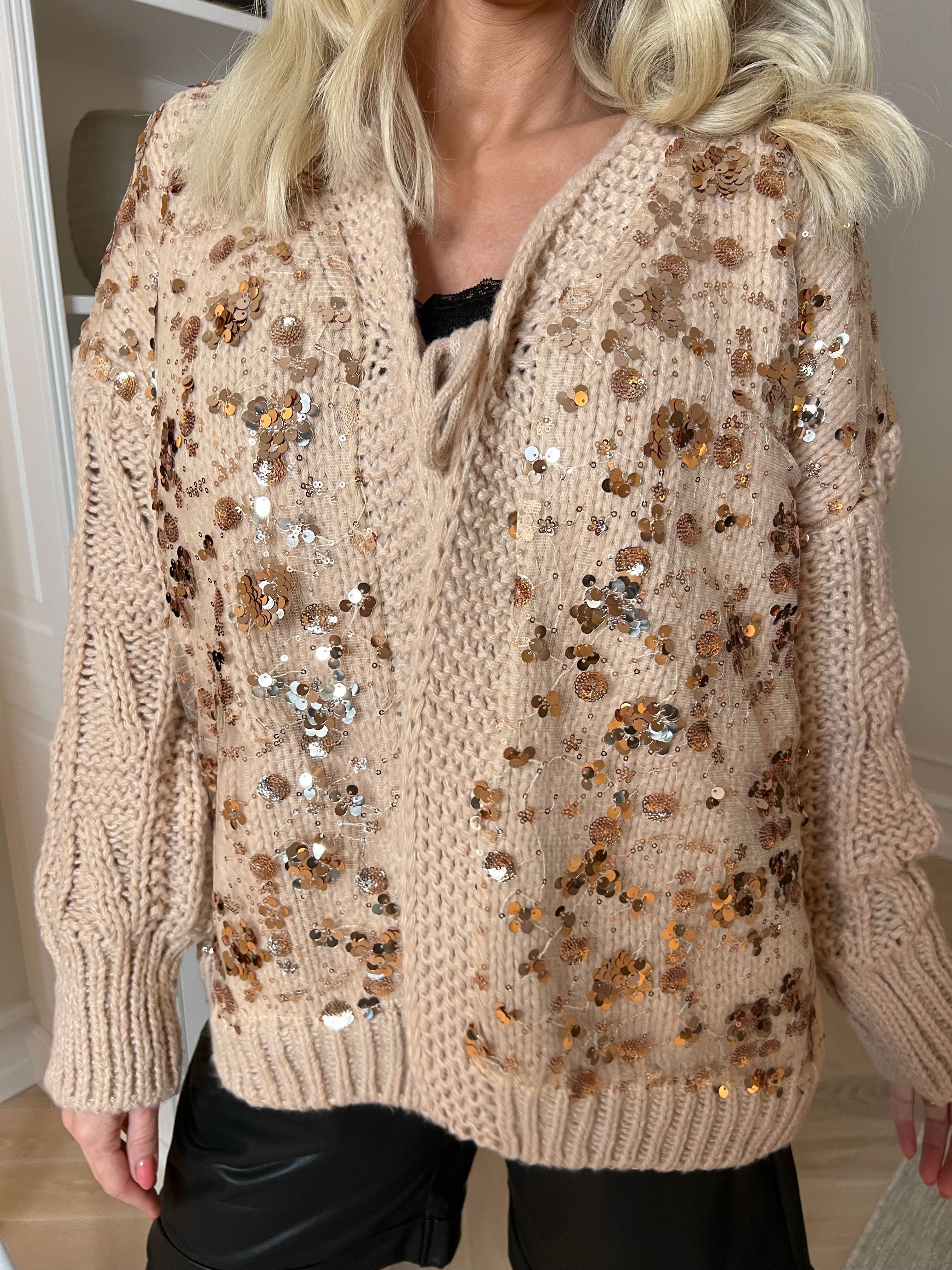 Trisse - Tyk strikcardigan med mesh og pailletter
