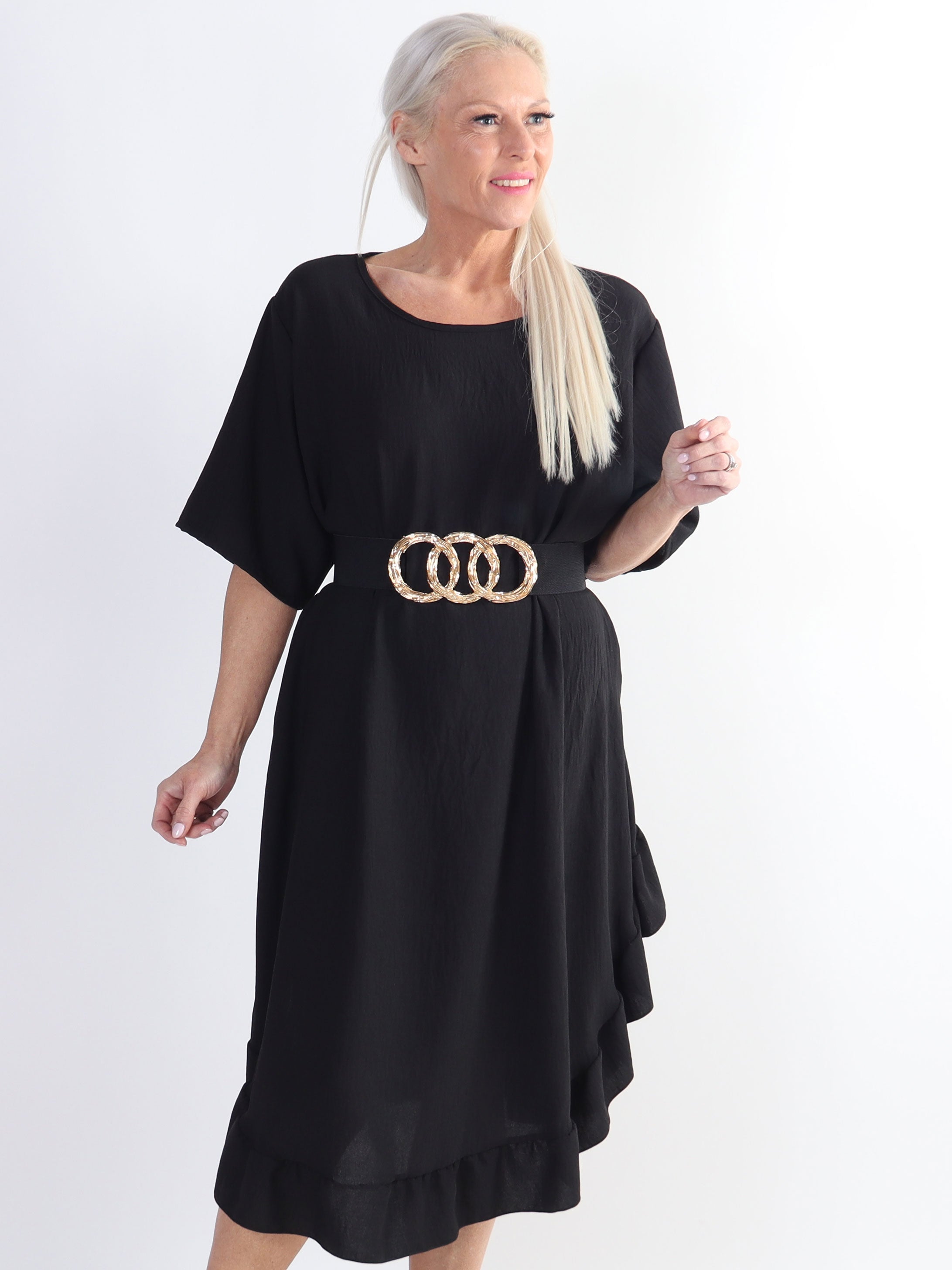Emmelie - Klänning i viskosblandning med fickor i plus size.