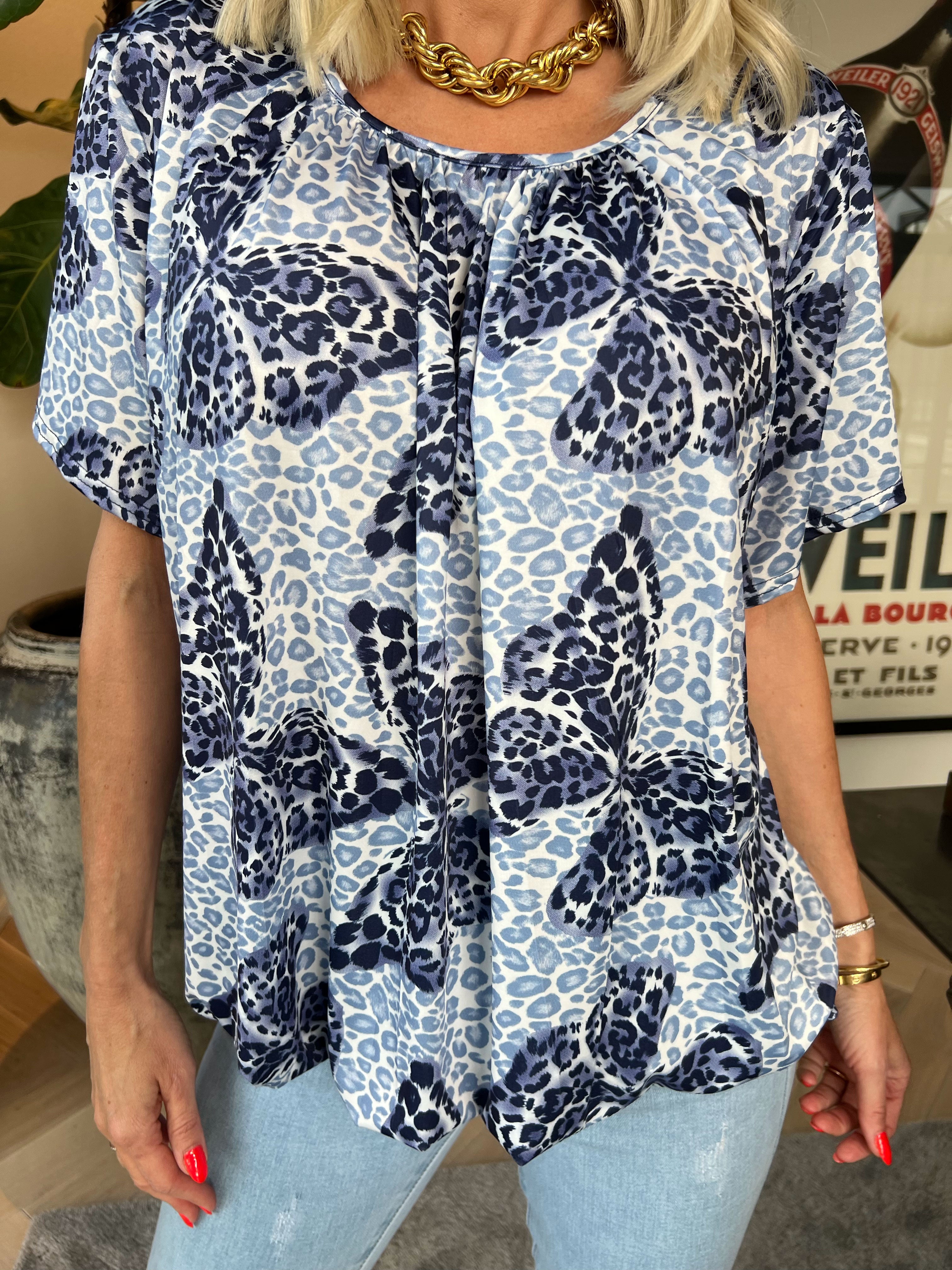 Miracle Butterfly - T-shirt med leopardtryck, fjäril och resår nedtill för en ledig look