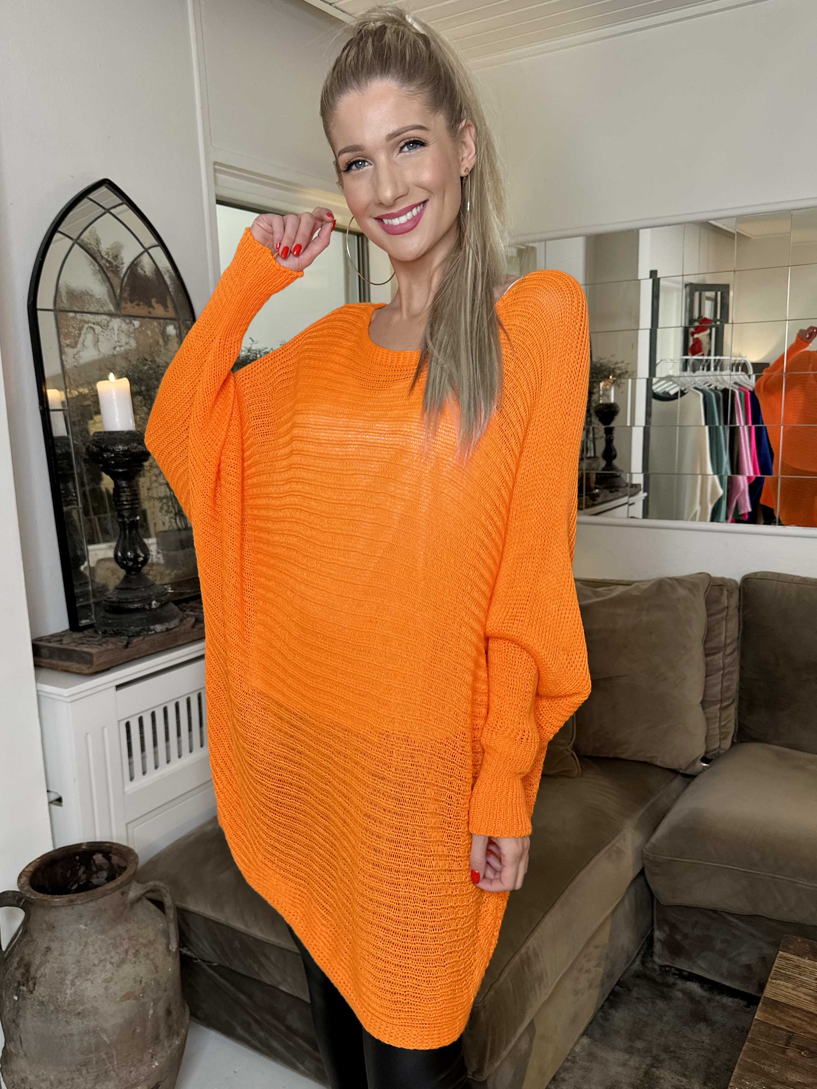 Gabbi - Oversized stickat med fladdermusärmar