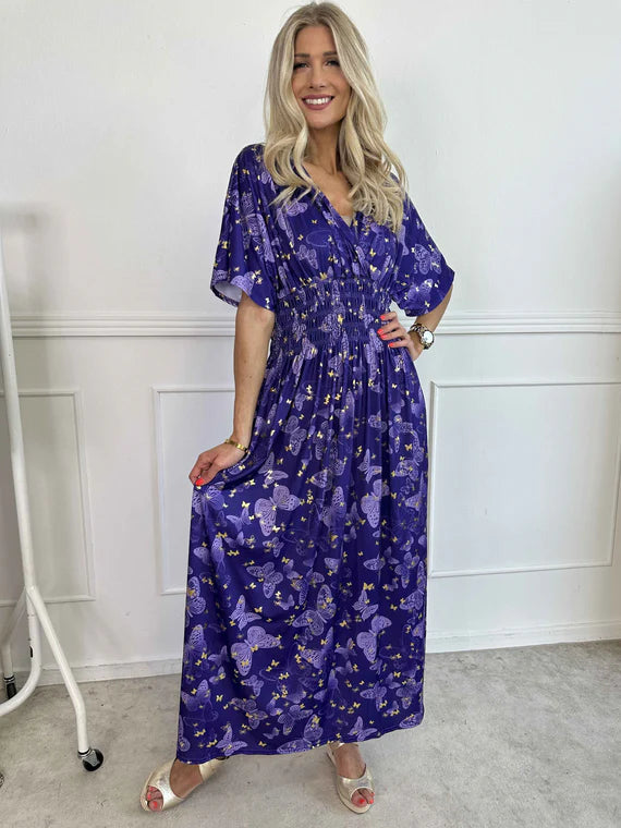 Pams Butterfly - Lång elastisk plus size-klänning med smockad midja