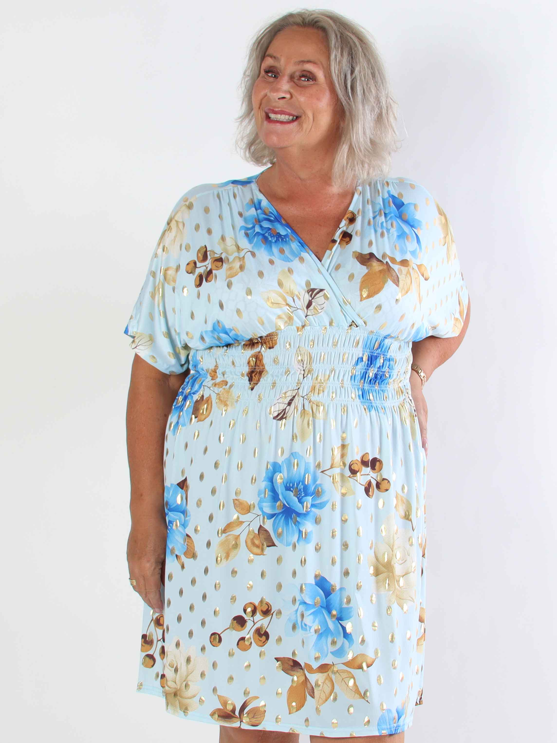 Pams Summer Short - Elastisk plus size klänning med blommig mönster och resår