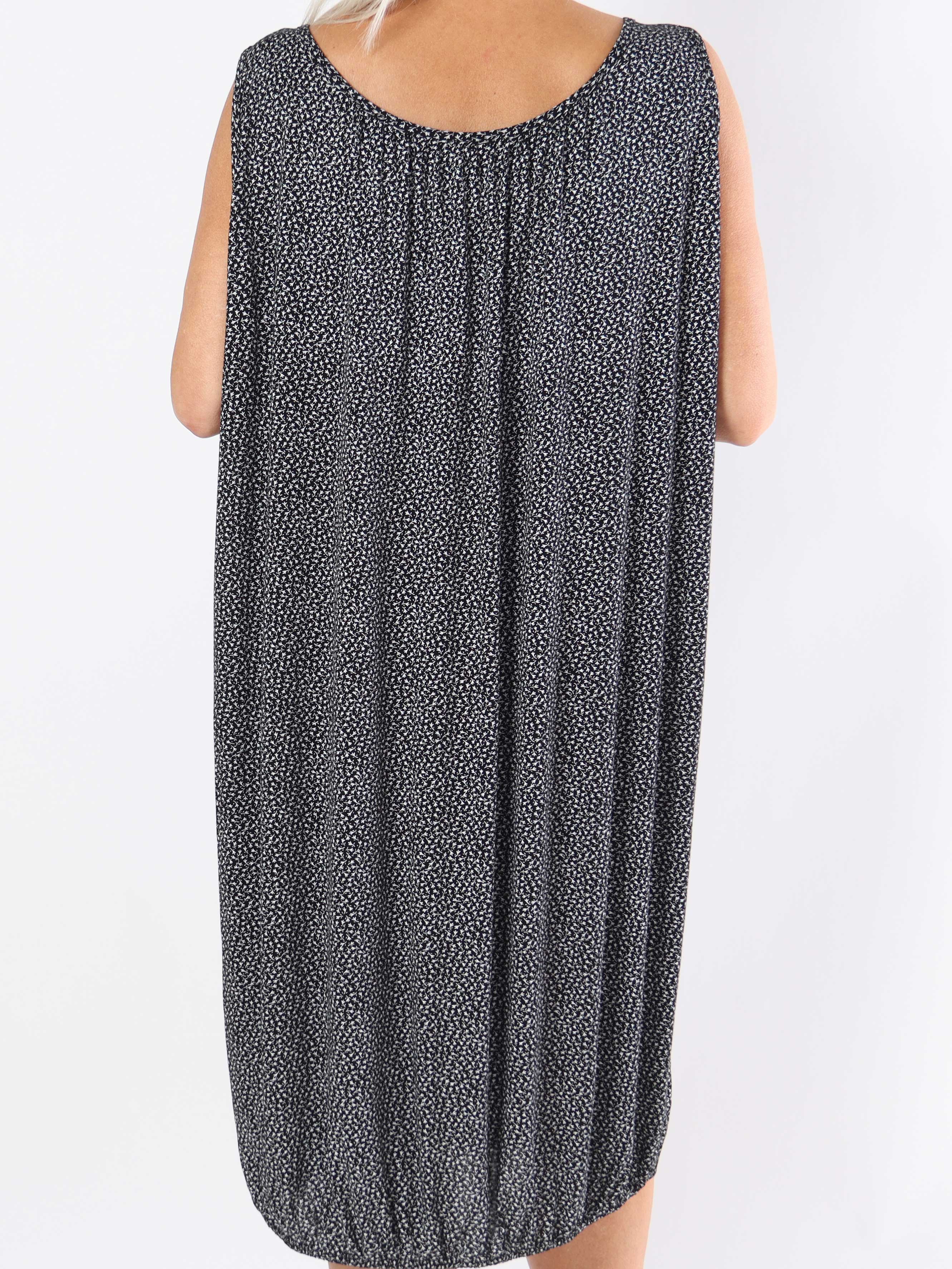 Miracle Flower Sleeveless Dress - Plus size-klänning i viskos med resår i midjan