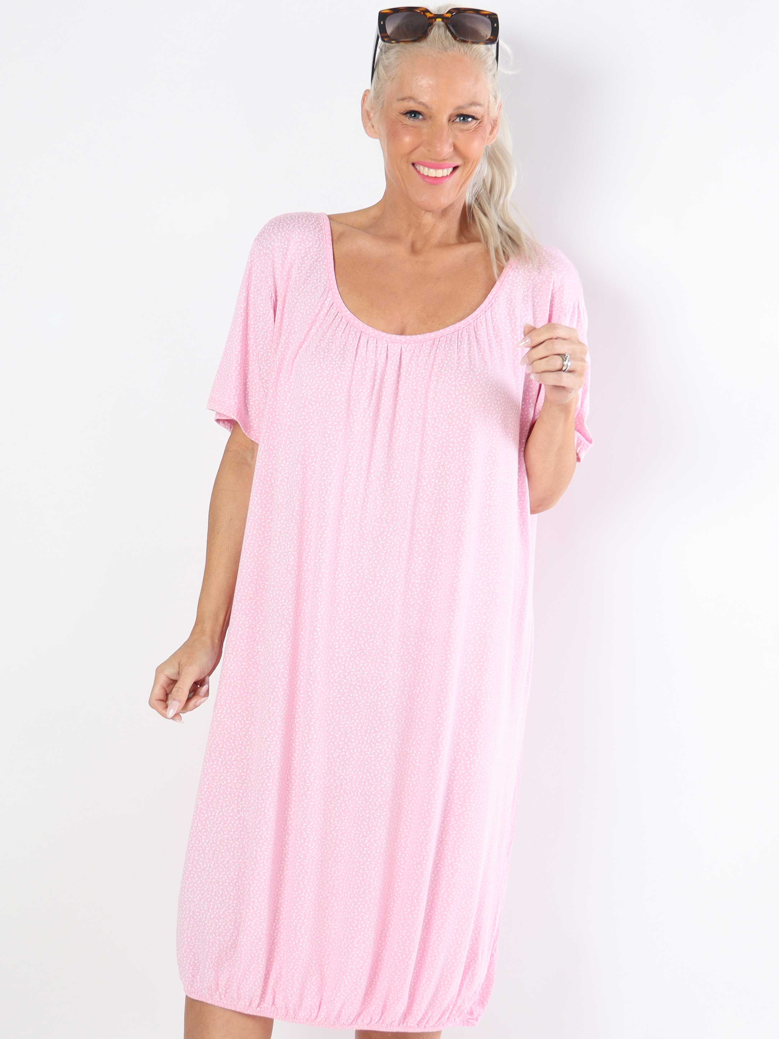 Miracle Flower Dress - Plus size-klänning i viskos med resår i nederkanten