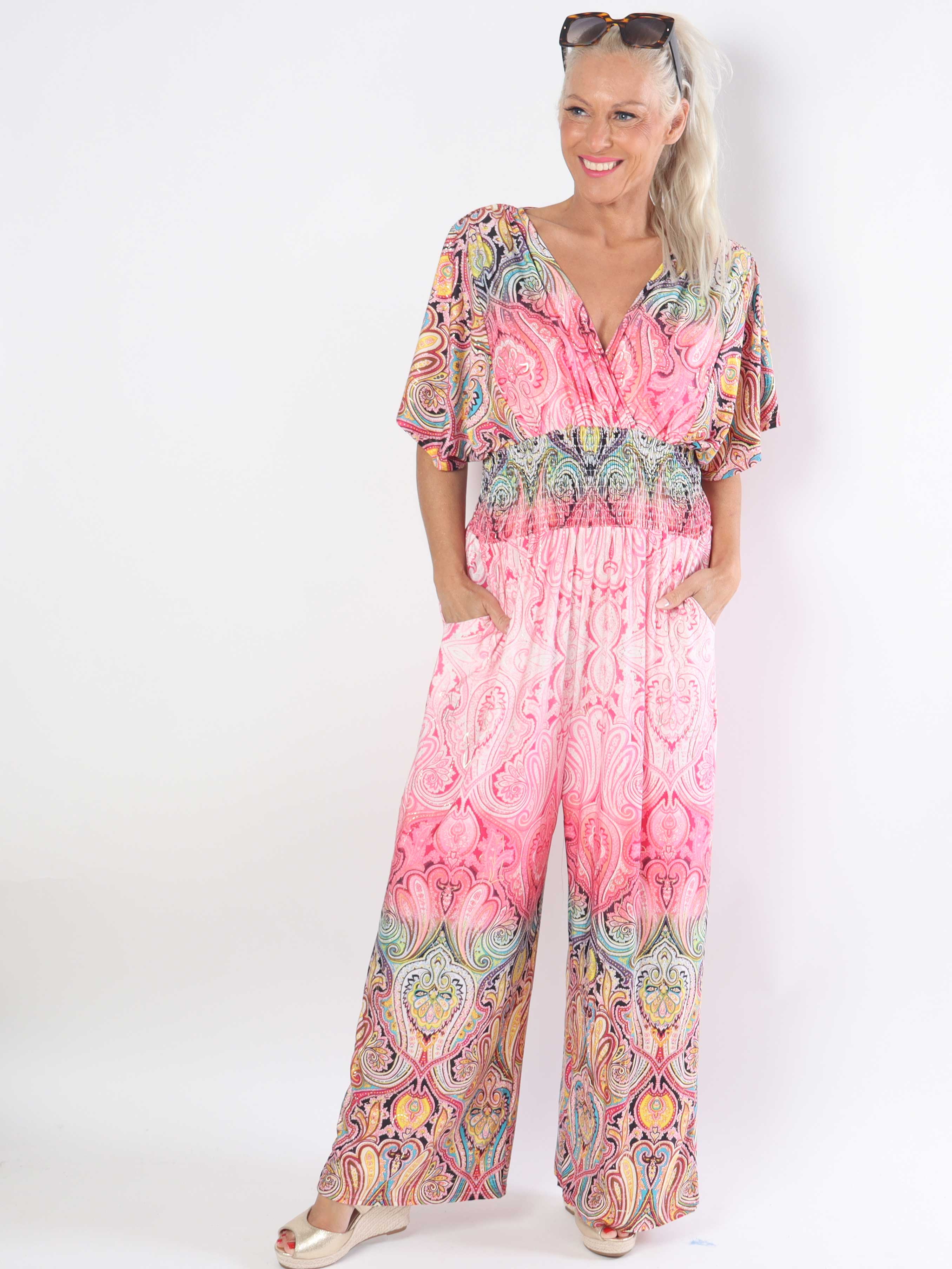 Pams Paisley Jumpsuit - Elastisk jumpsuit i plusstorlek med mönster