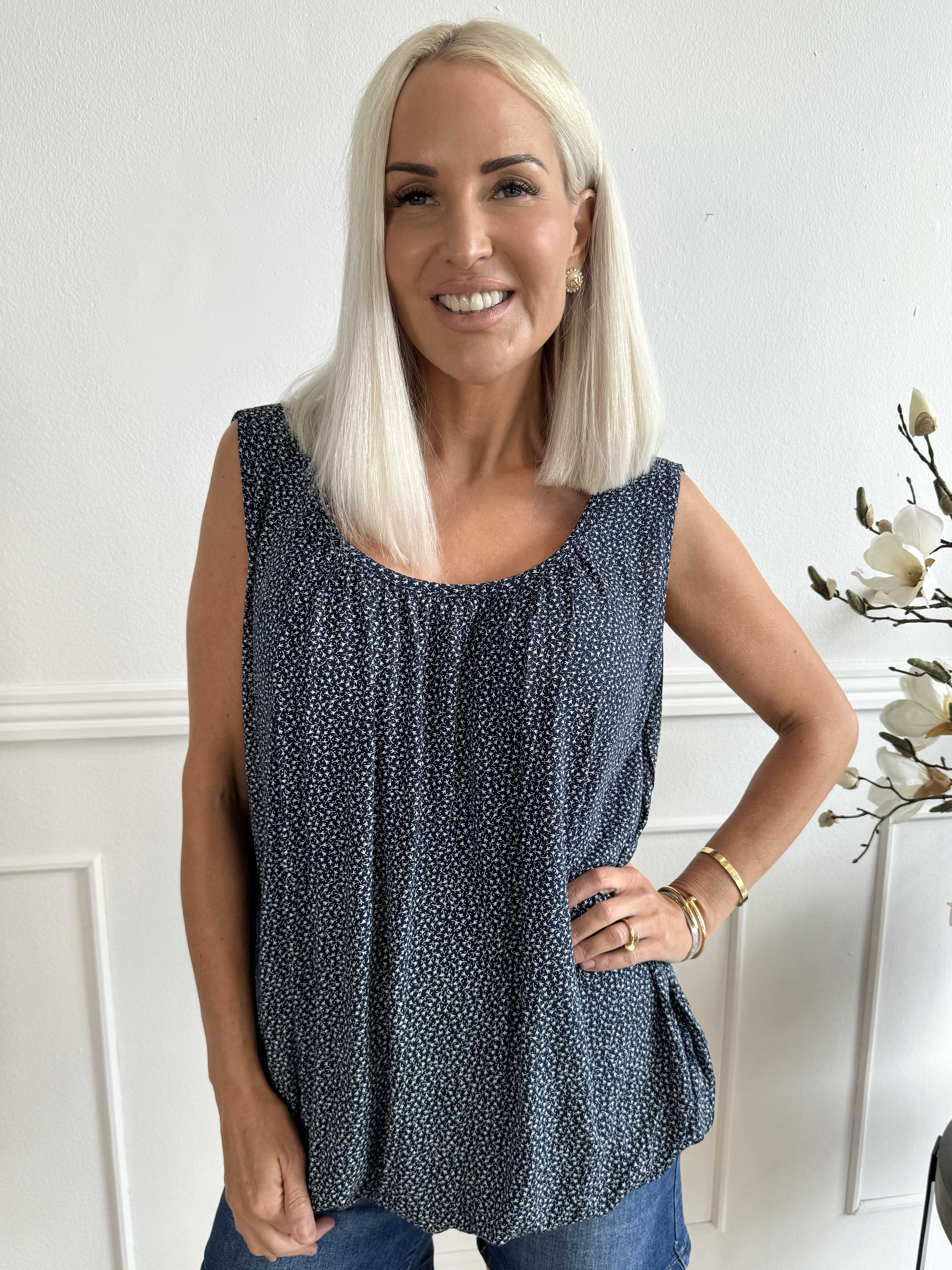 Miracle Flower Top - Top i viskos med resår nedtill