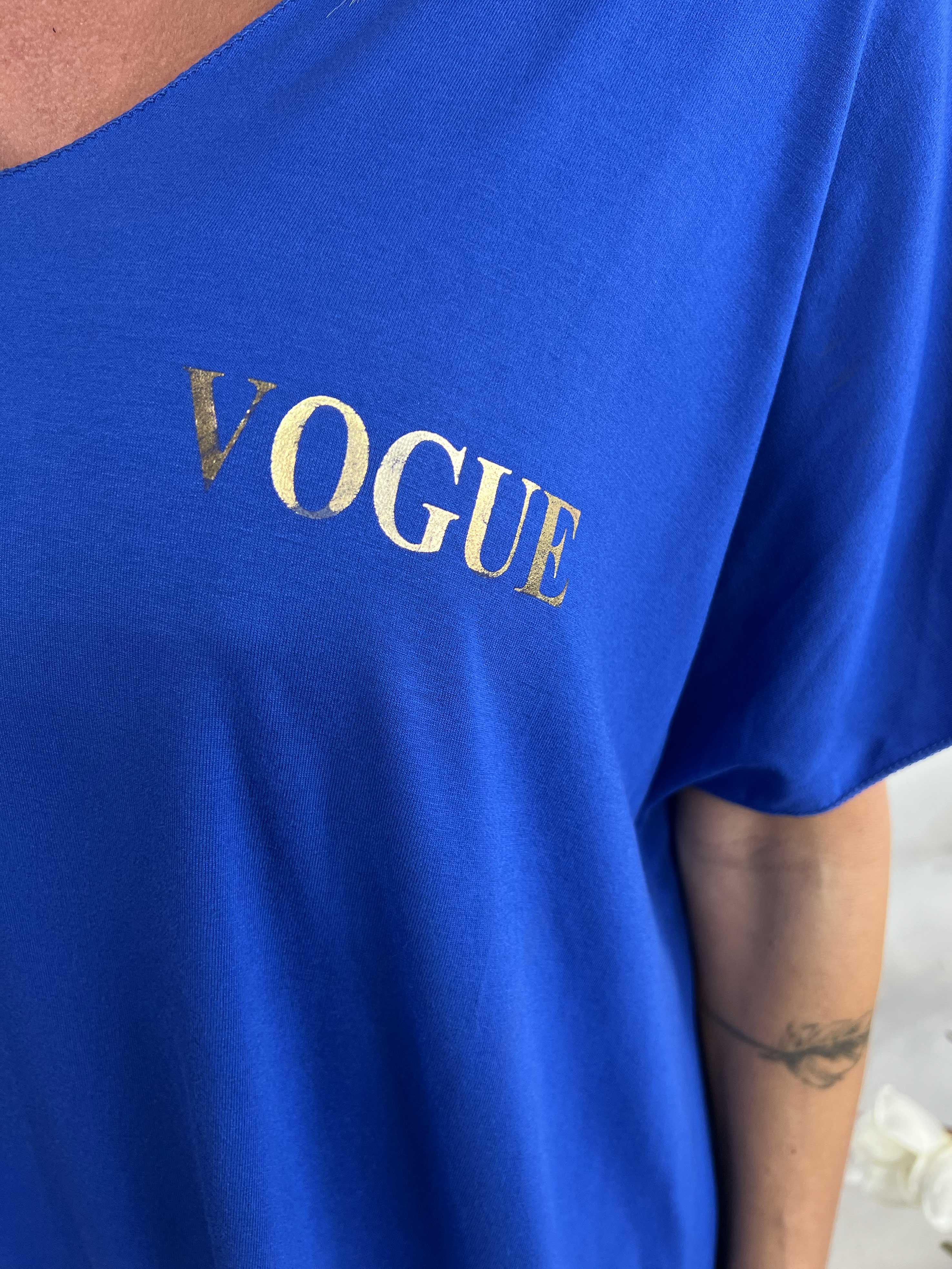 Ellen - Oversized t-shirtklänning i viskos med guldbokstäver