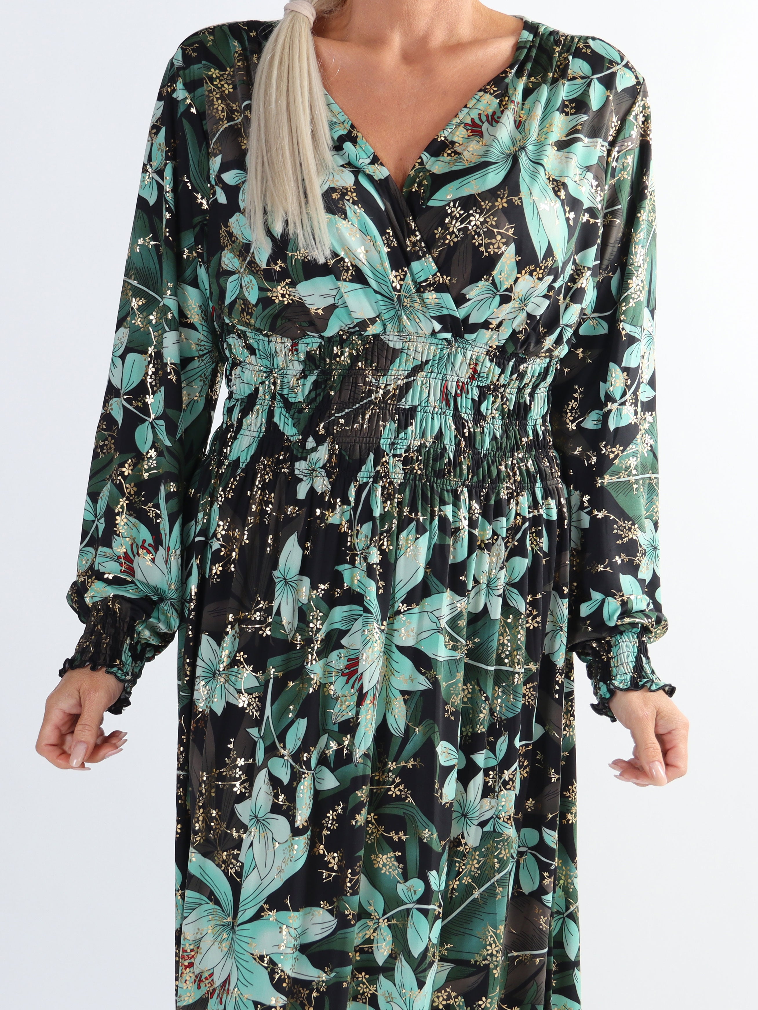 Pams L/S - Plus size elastisk klänning i skrynkelfritt tyg med långa ärmar