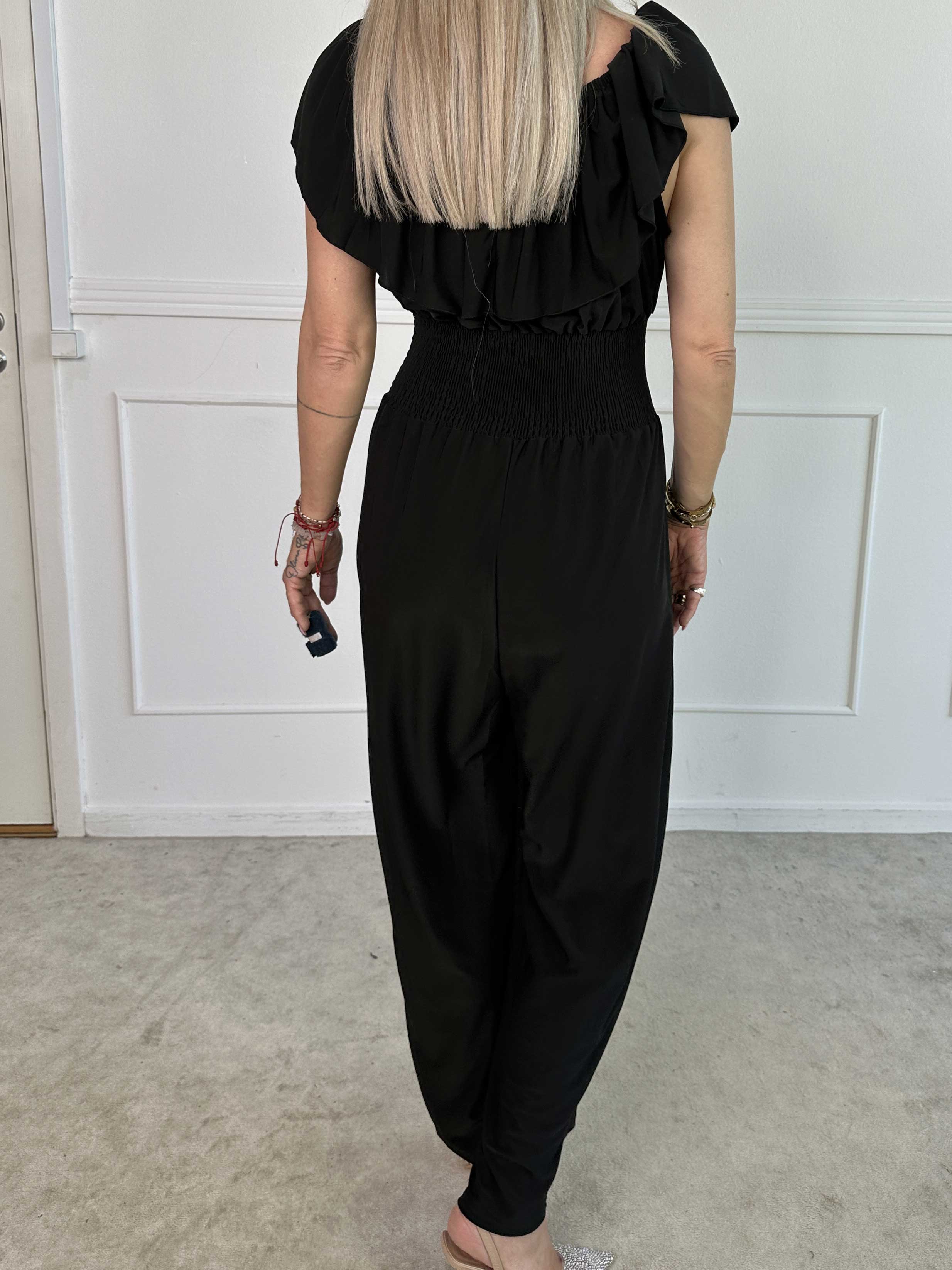 Pams Plain Frill Jumpsuit - Elastisk jumpsuit med smock och volang