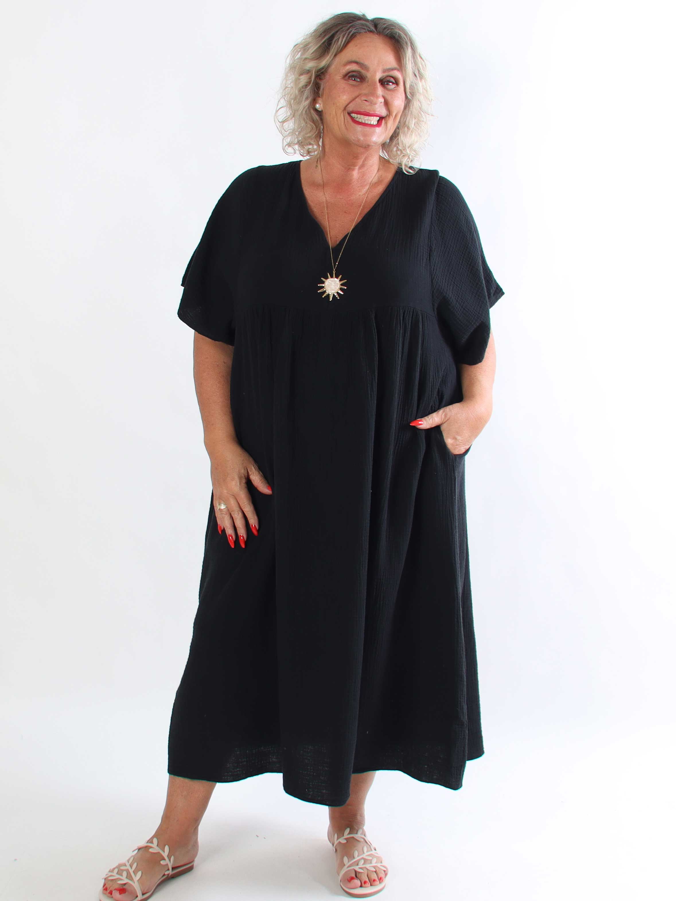 Kanja - Mjuk lång plus size klänning i bomullsmuslina