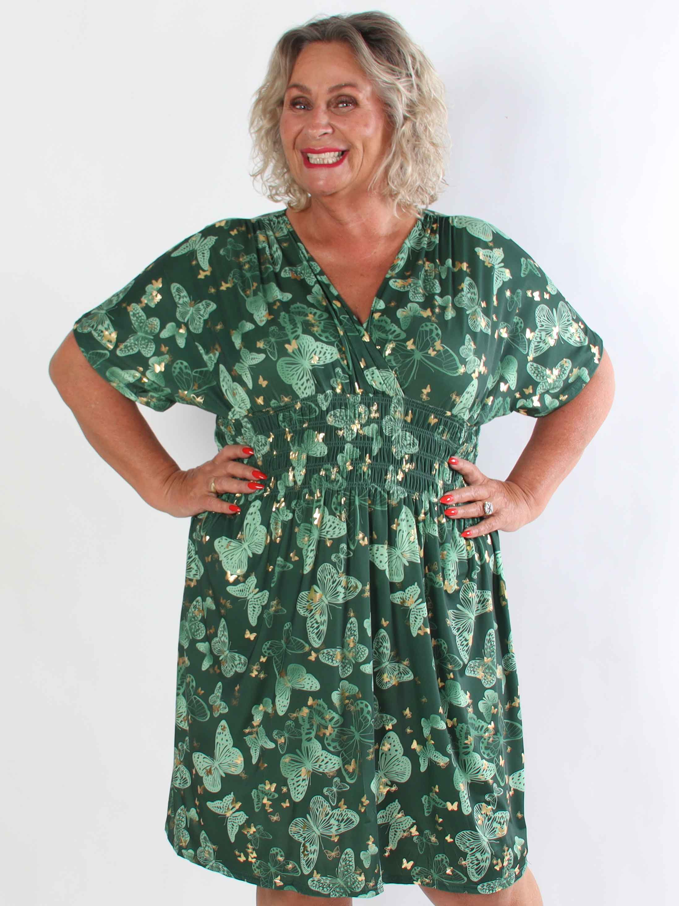 Pams Butterfly Short - Elastisk plus size klänning med fjärilstryck