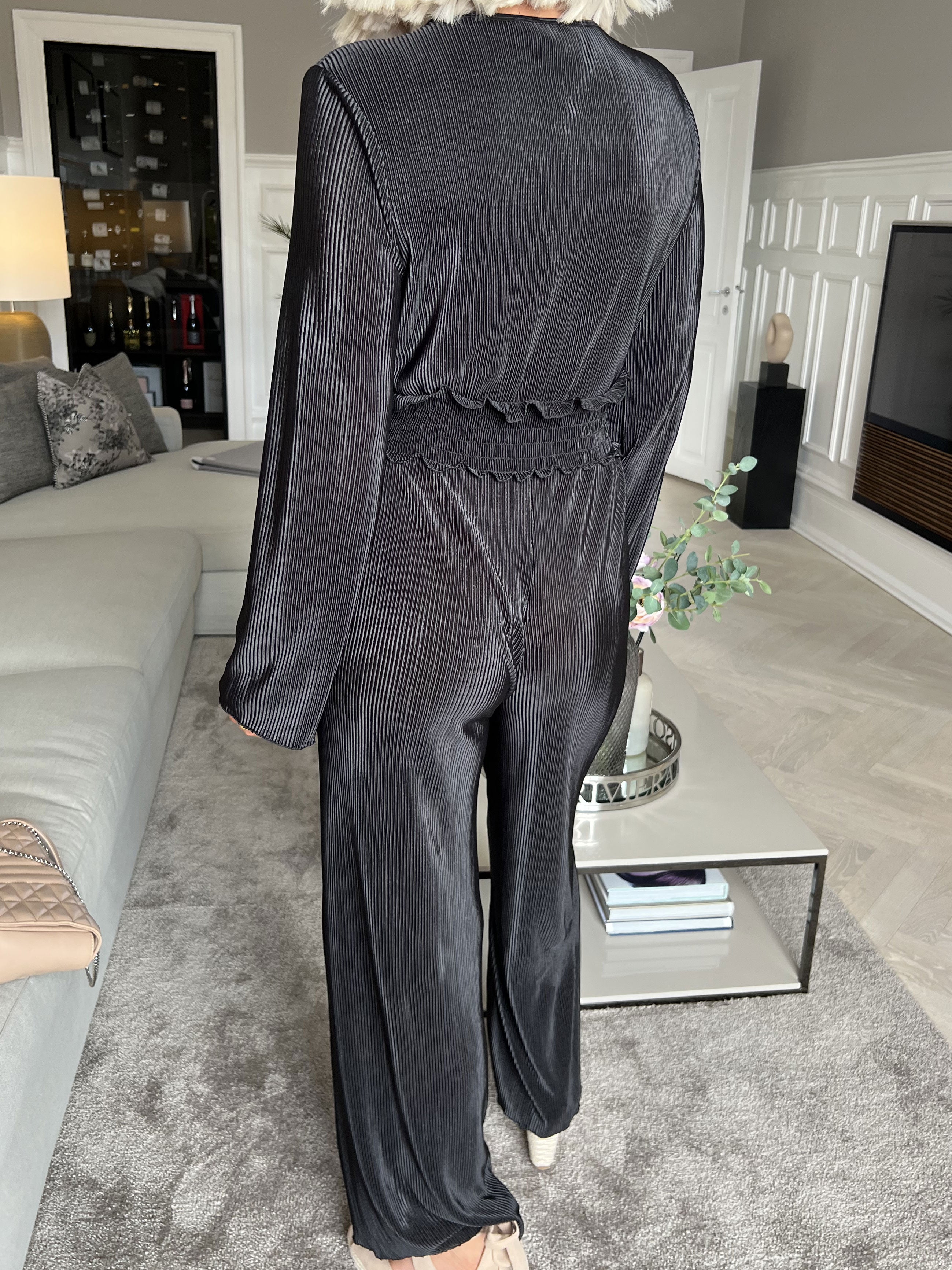 Capri - Plisserad byxdress med resår i midjan