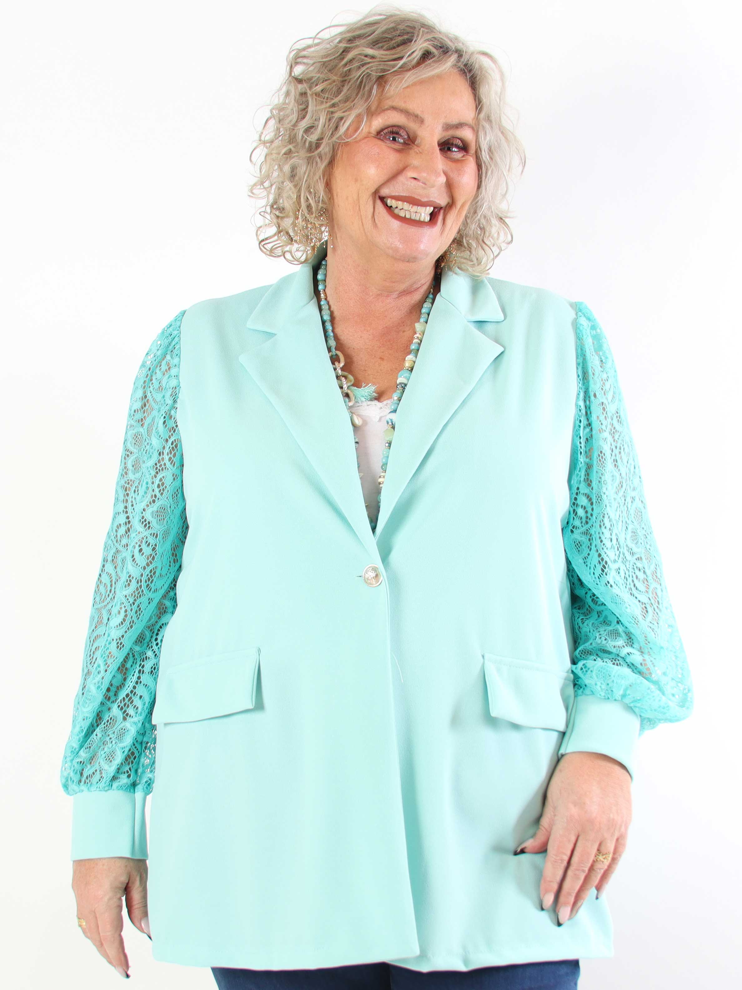 Kata Lace - Oversized blazer med ärmar i spets