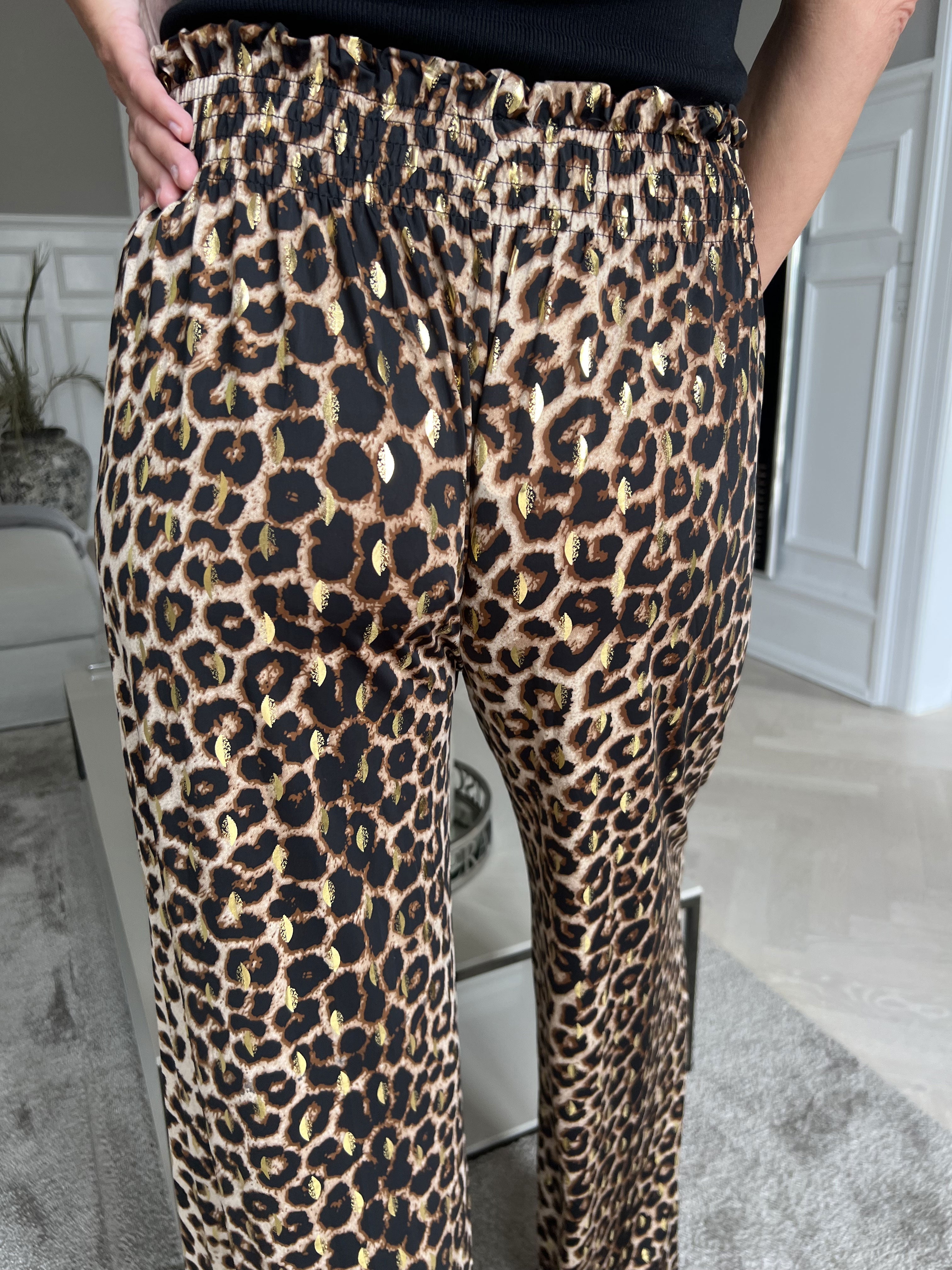 Pams Pants Animal - Lösa mönstrade byxor i elastiskt tyg