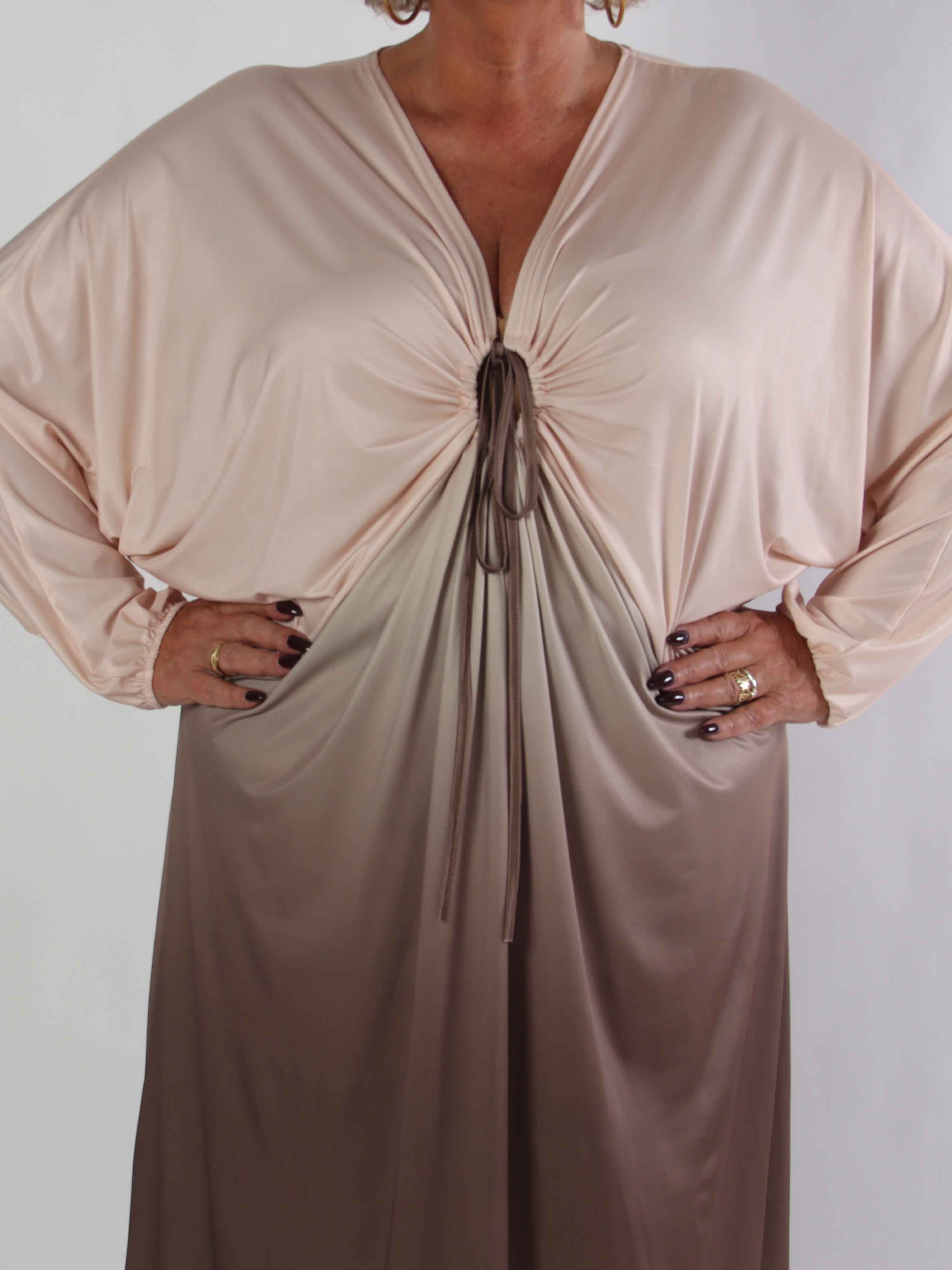 Ismene - Lång plus size tunikaklänning i flera färgnyanser