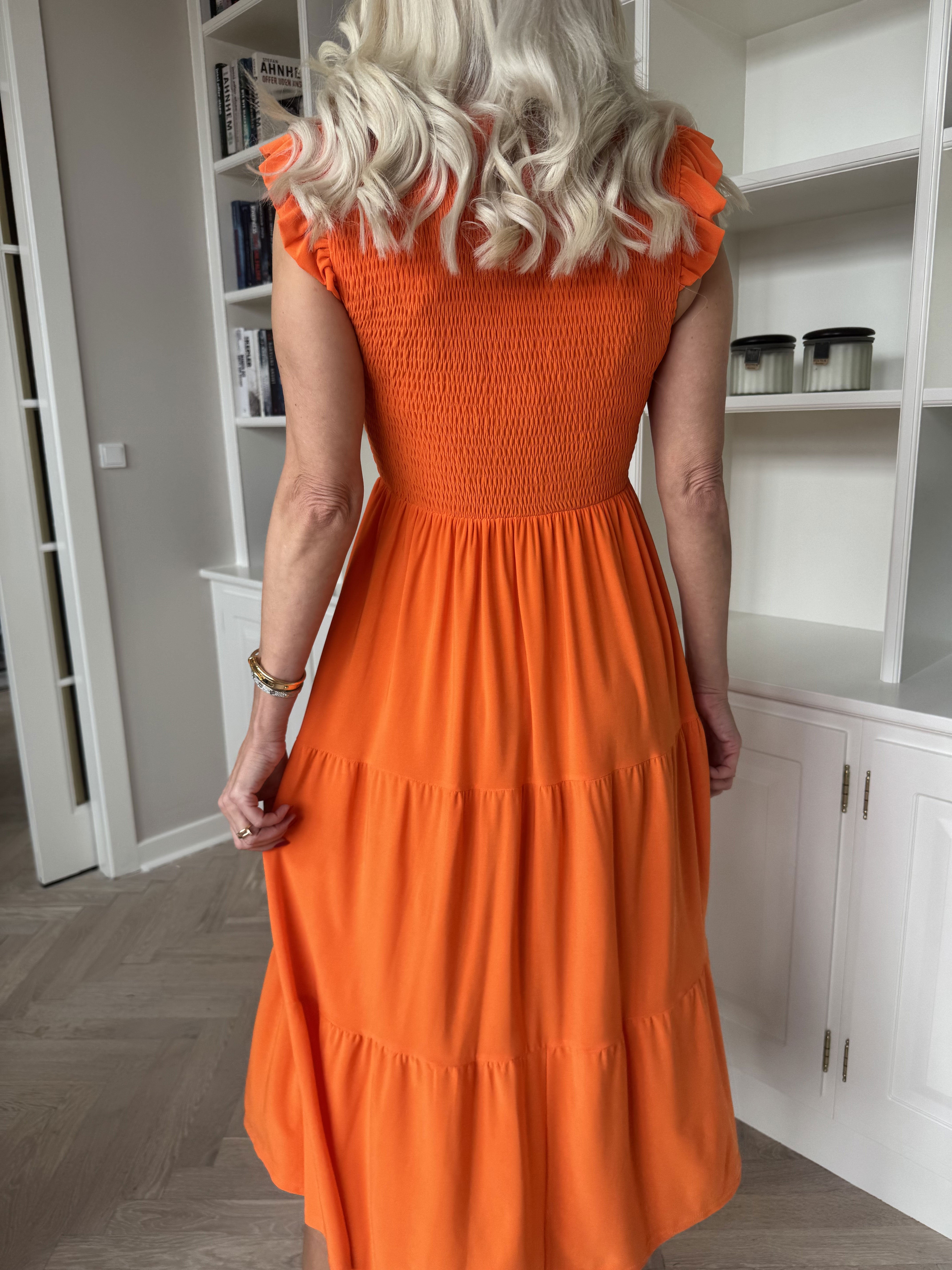 Kelly Sleeveless - Elastisk klänning med smockat bröst