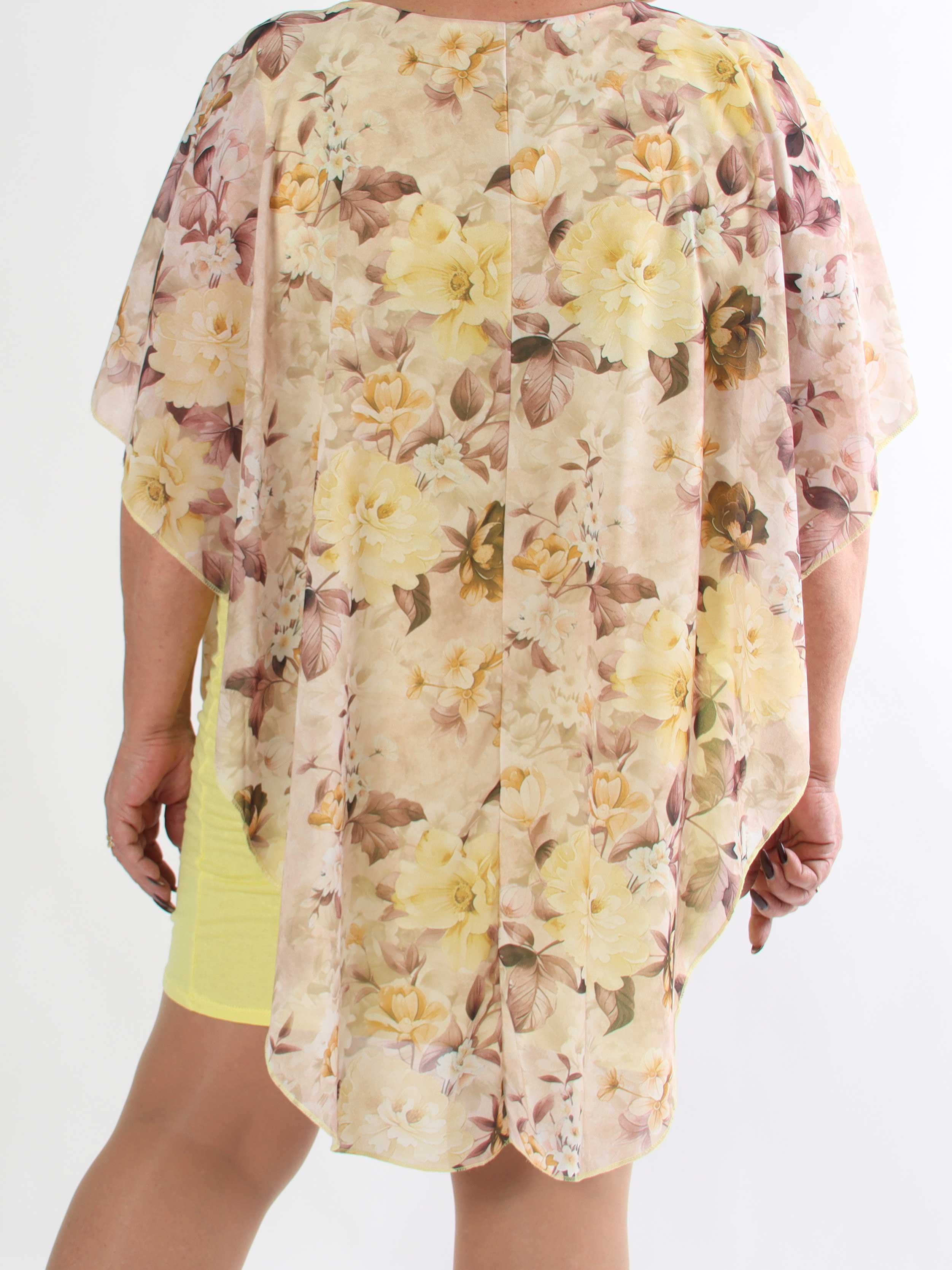 Kenya Flower - Plus size kjole med et let chiffonstykke