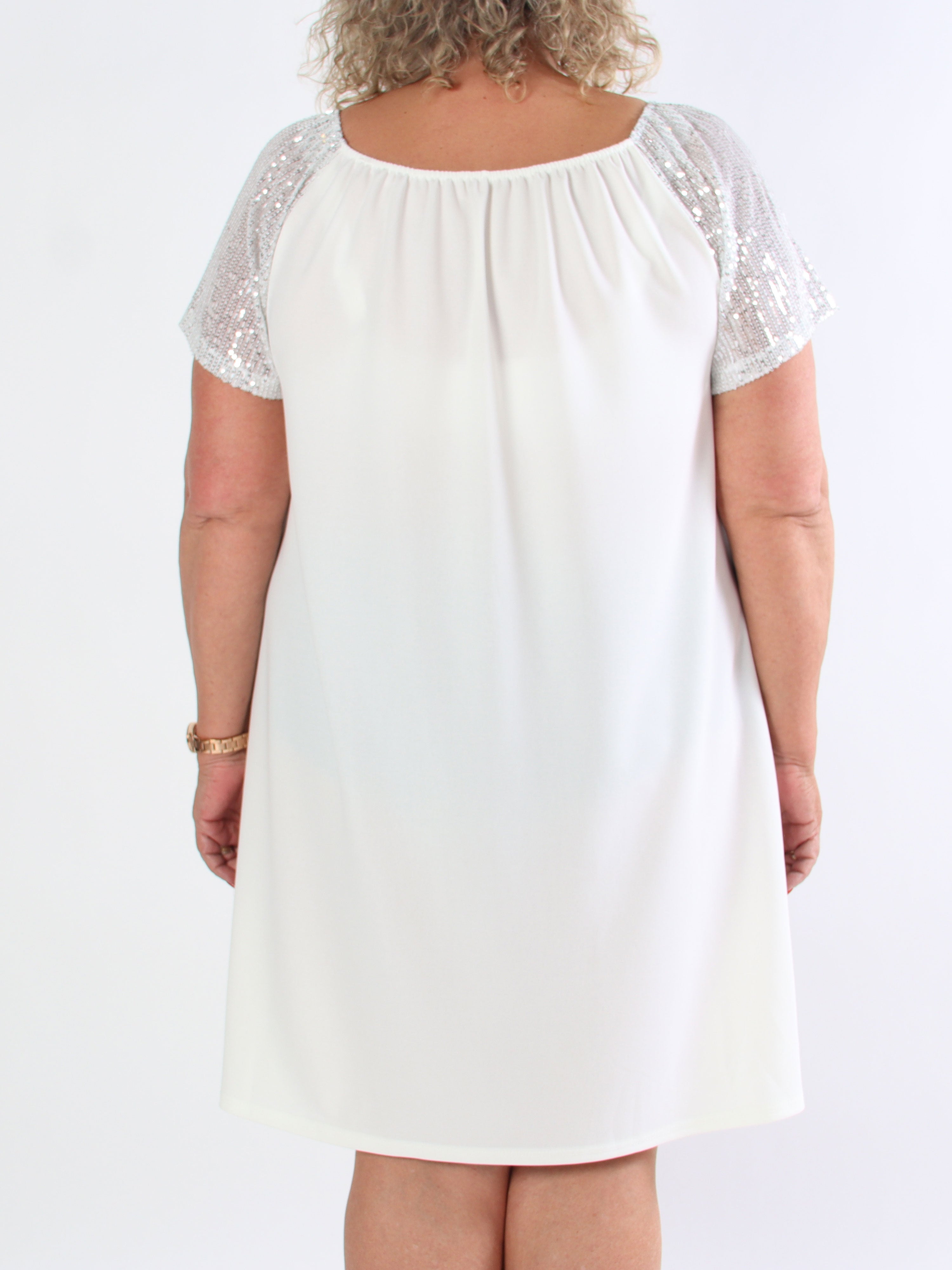 Kim - Söt elastisk plus size klänning med paljettärmar