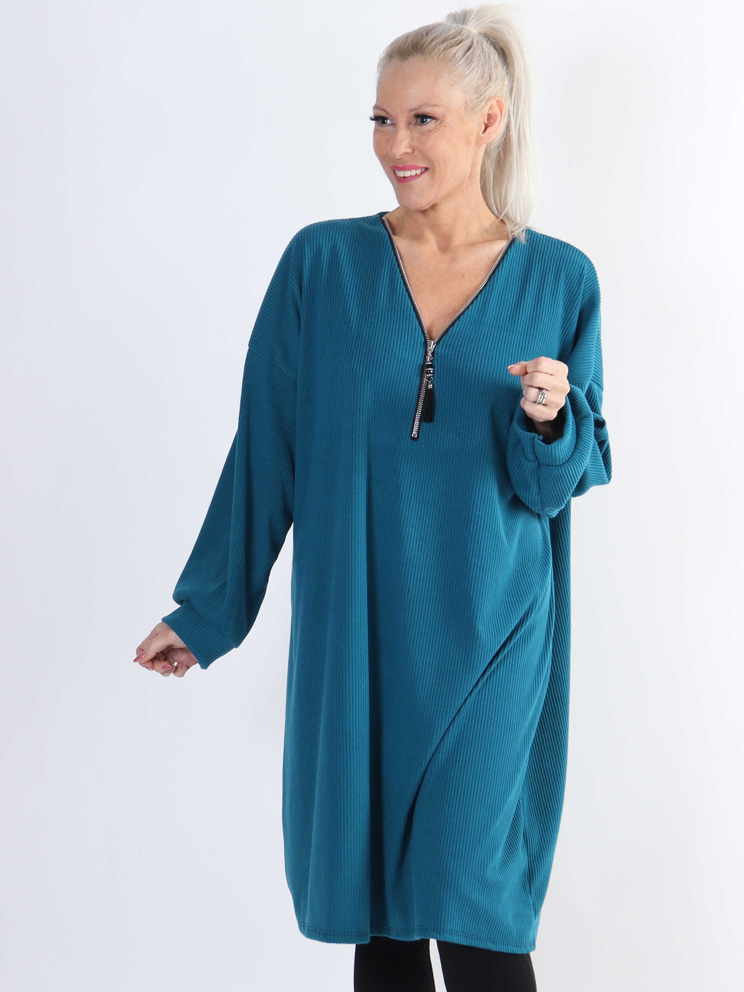 Liana - Mjuk plus size-klänning i ribb med dragkedja