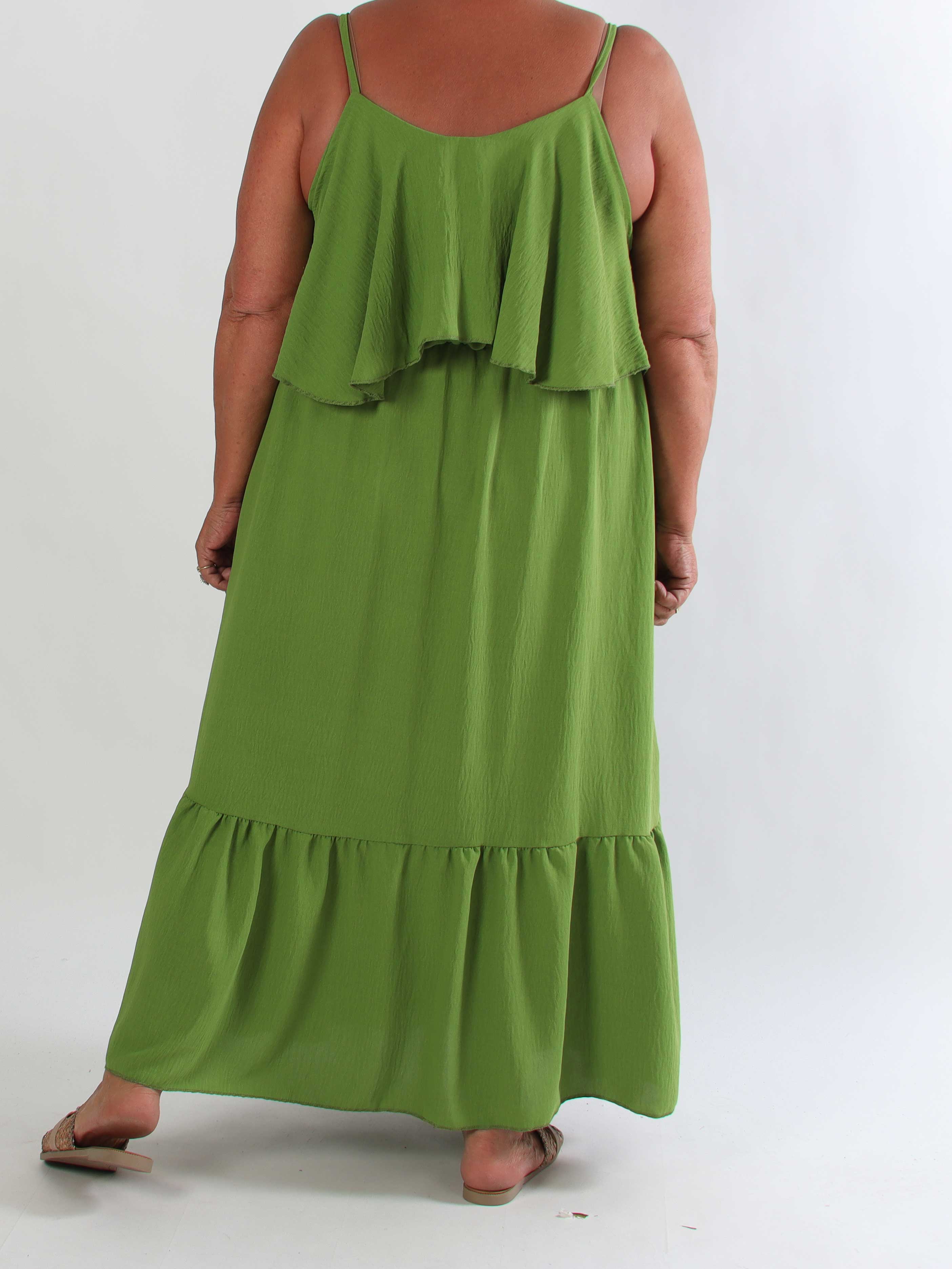 Luciana - Elegant lang plus size kjole i viskoseblanding med åbne skuldre