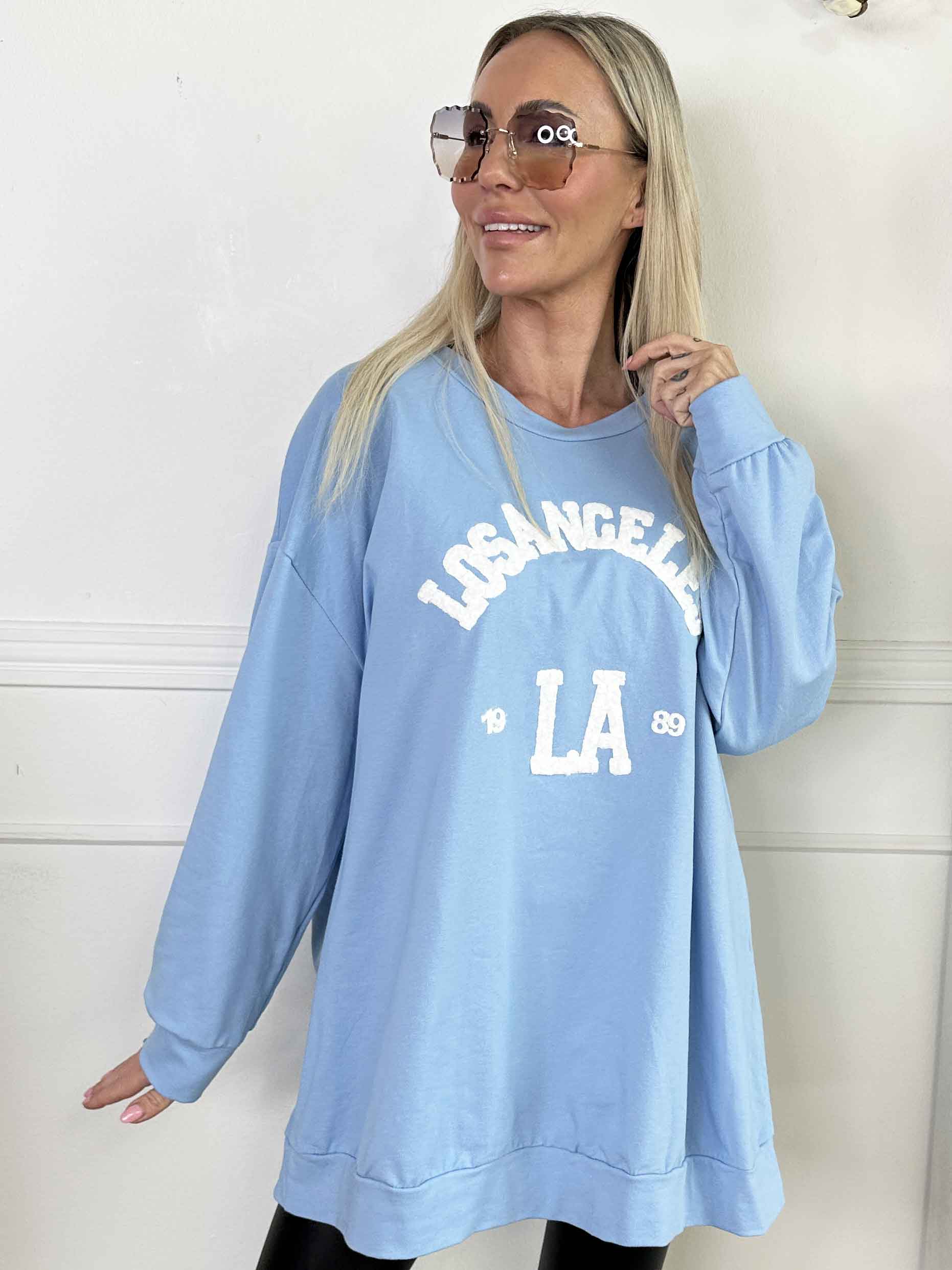 Magnolia - Sweatshirt med LA skrivet i plysch