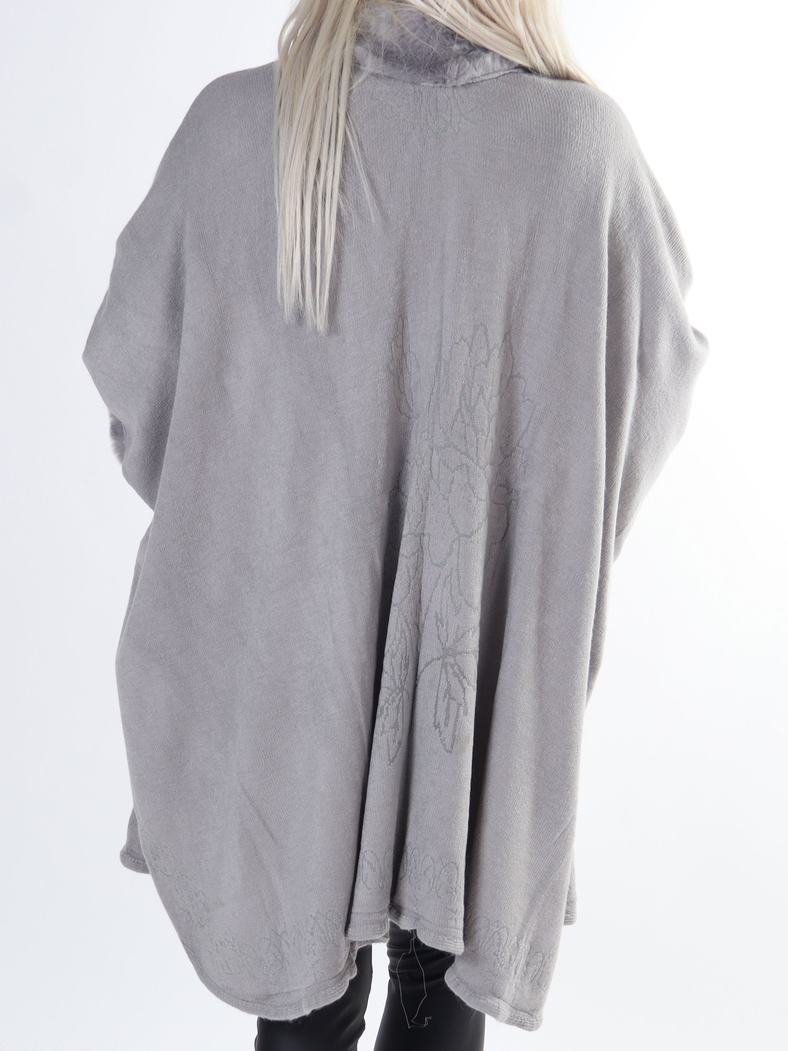 Manon - Plus size poncho med faux fur kant