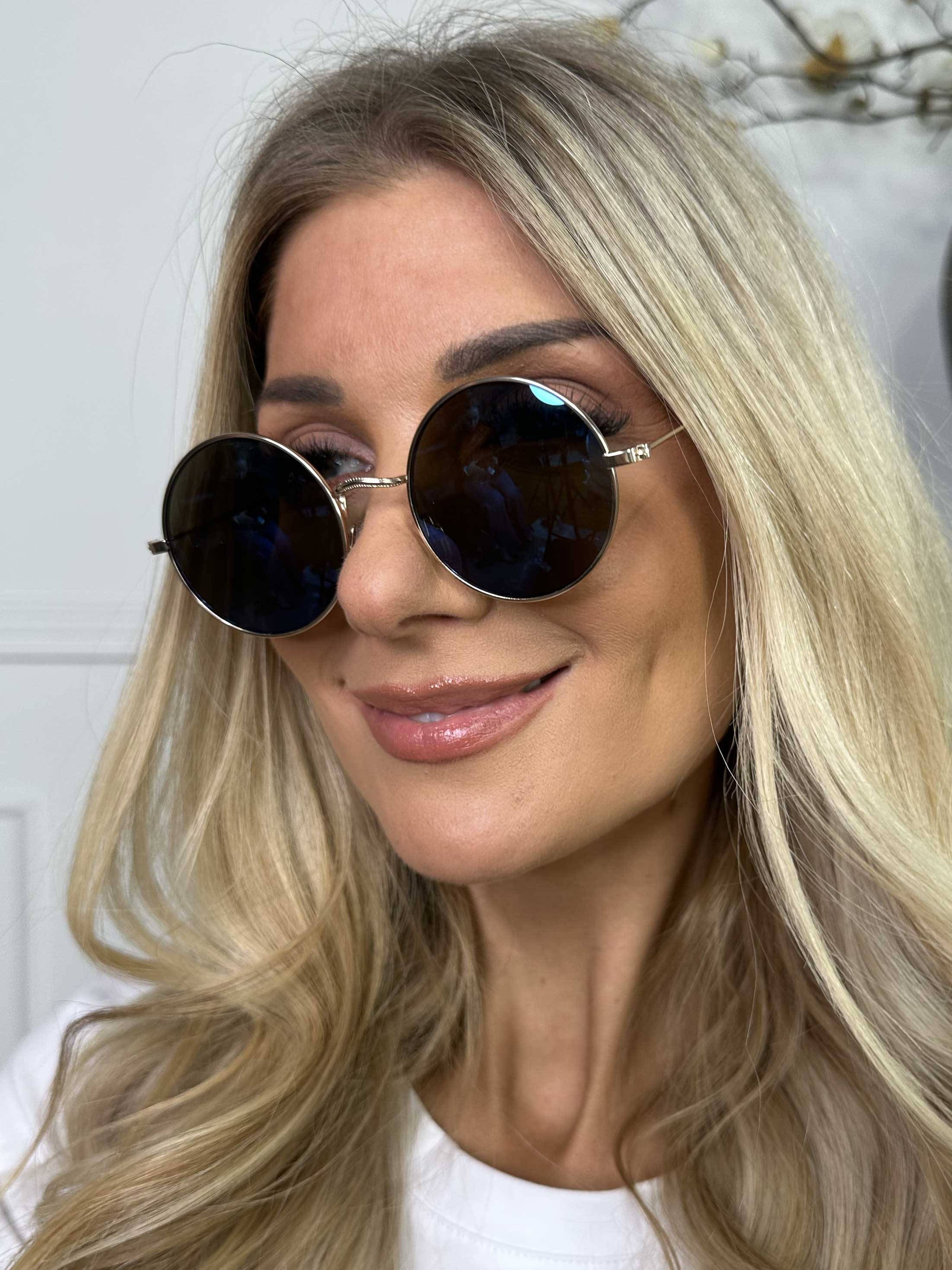 Michelle - Runda solglasögon med guldbåge