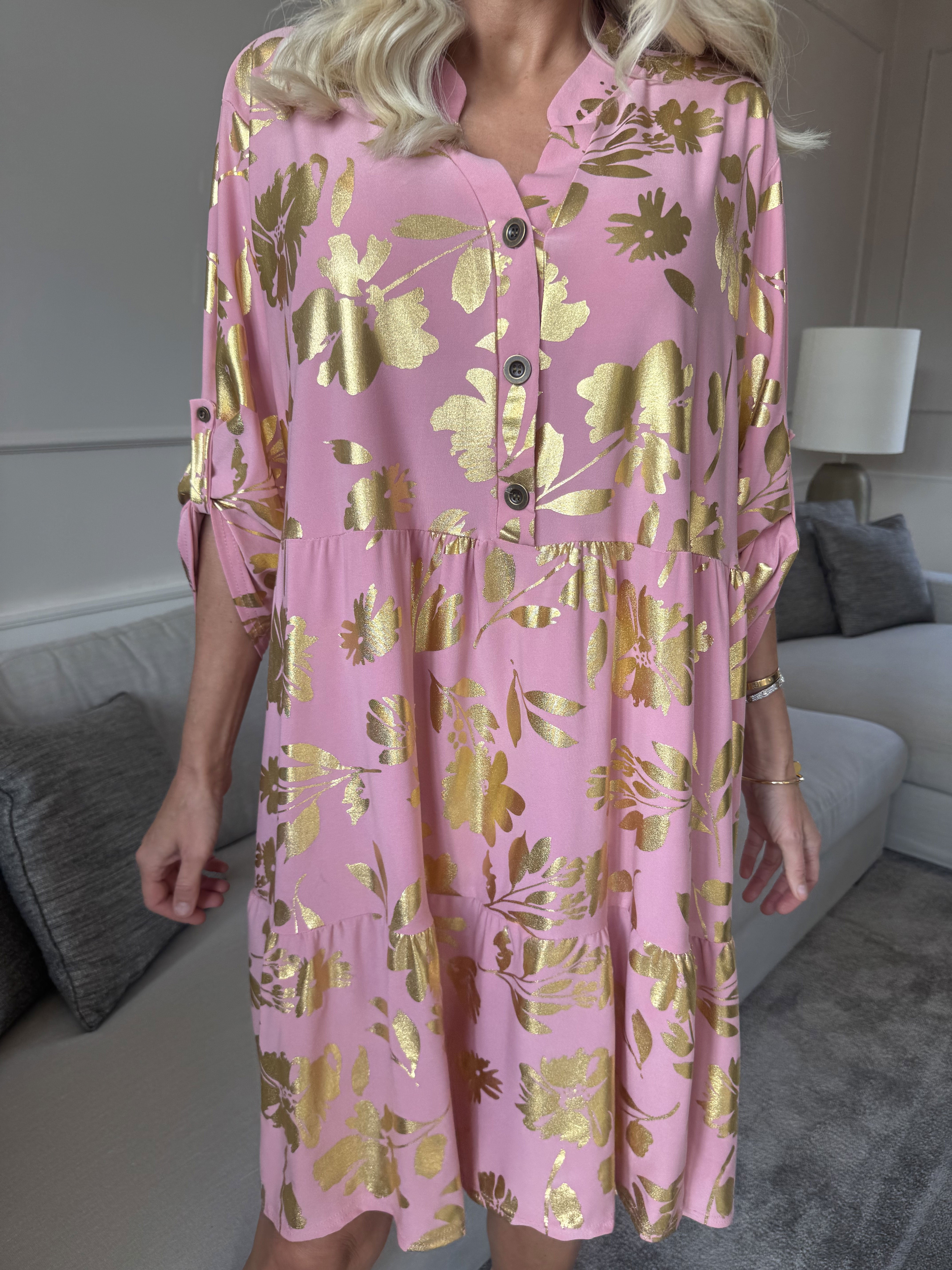 Milano Gold Flower Midi - Klänning med guldblad och lager-på-lager-look