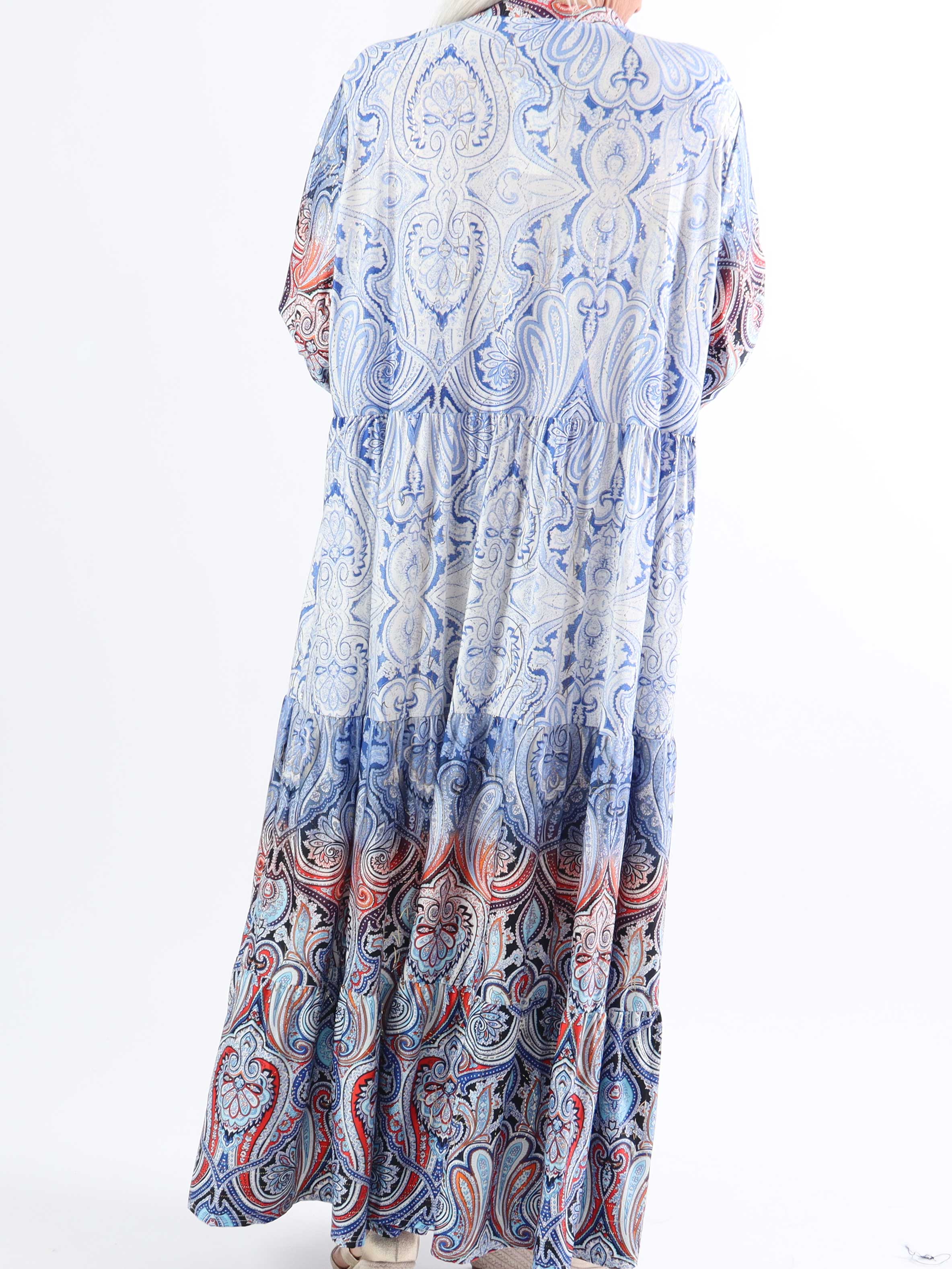 Milano Tamaria - Lång plus size-klänning med fint tryck i lager-på-lager-look