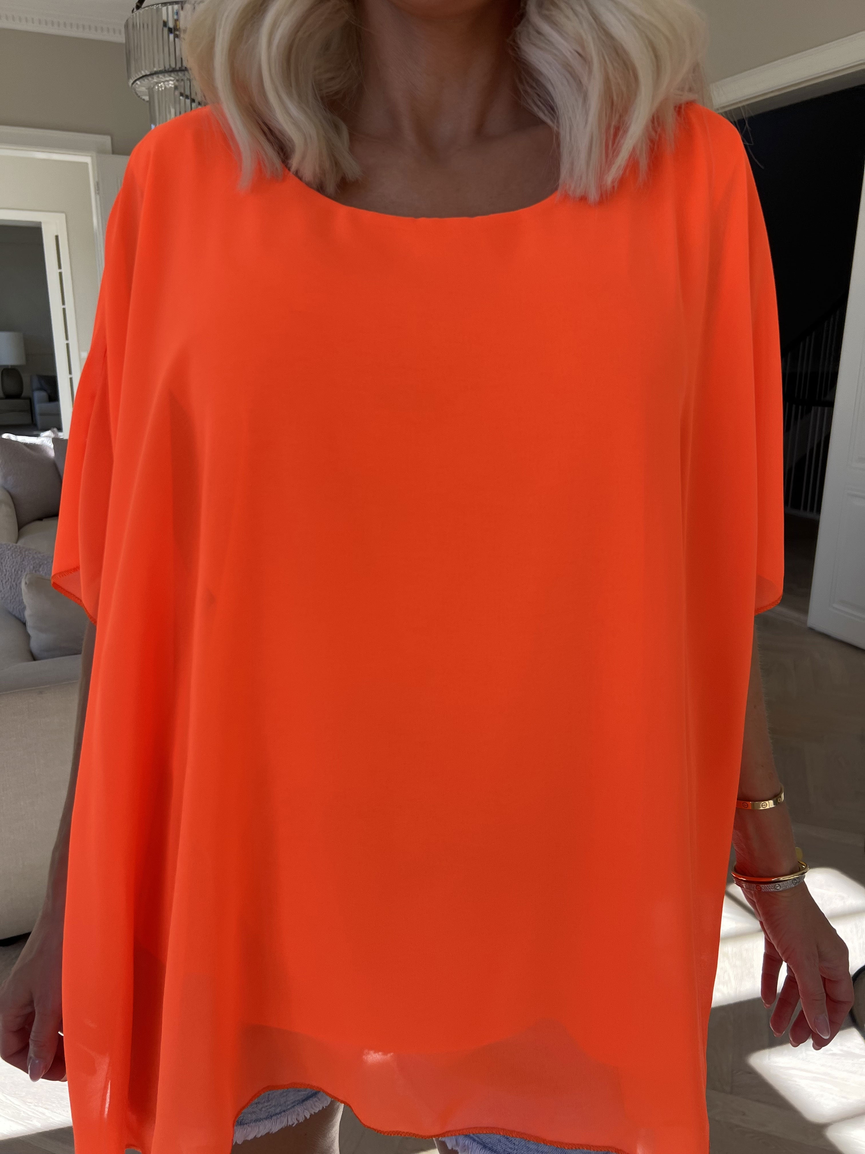 Mirabella Plain Shirt - Söt tunika med löst chiffonglager