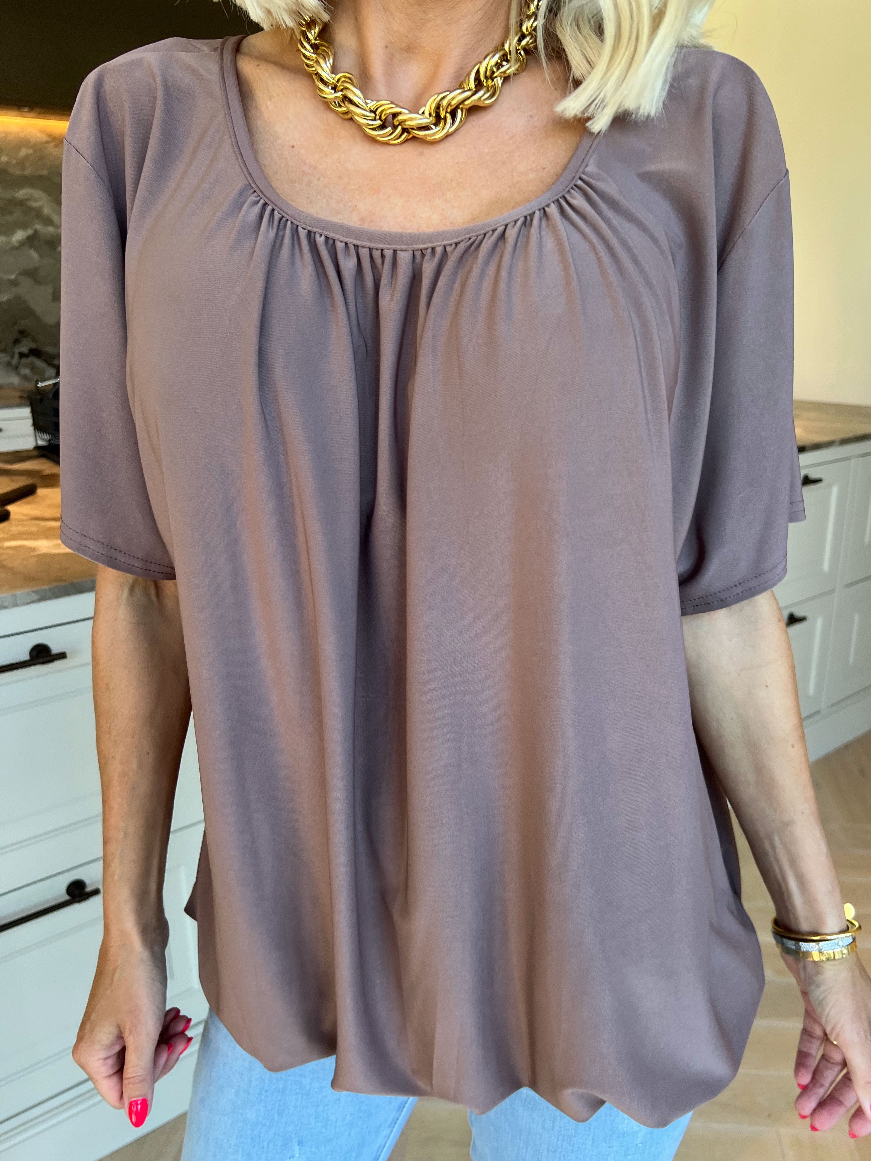 Miracle Basic – Den härligaste bas-t-shirten med elastisk nederkant