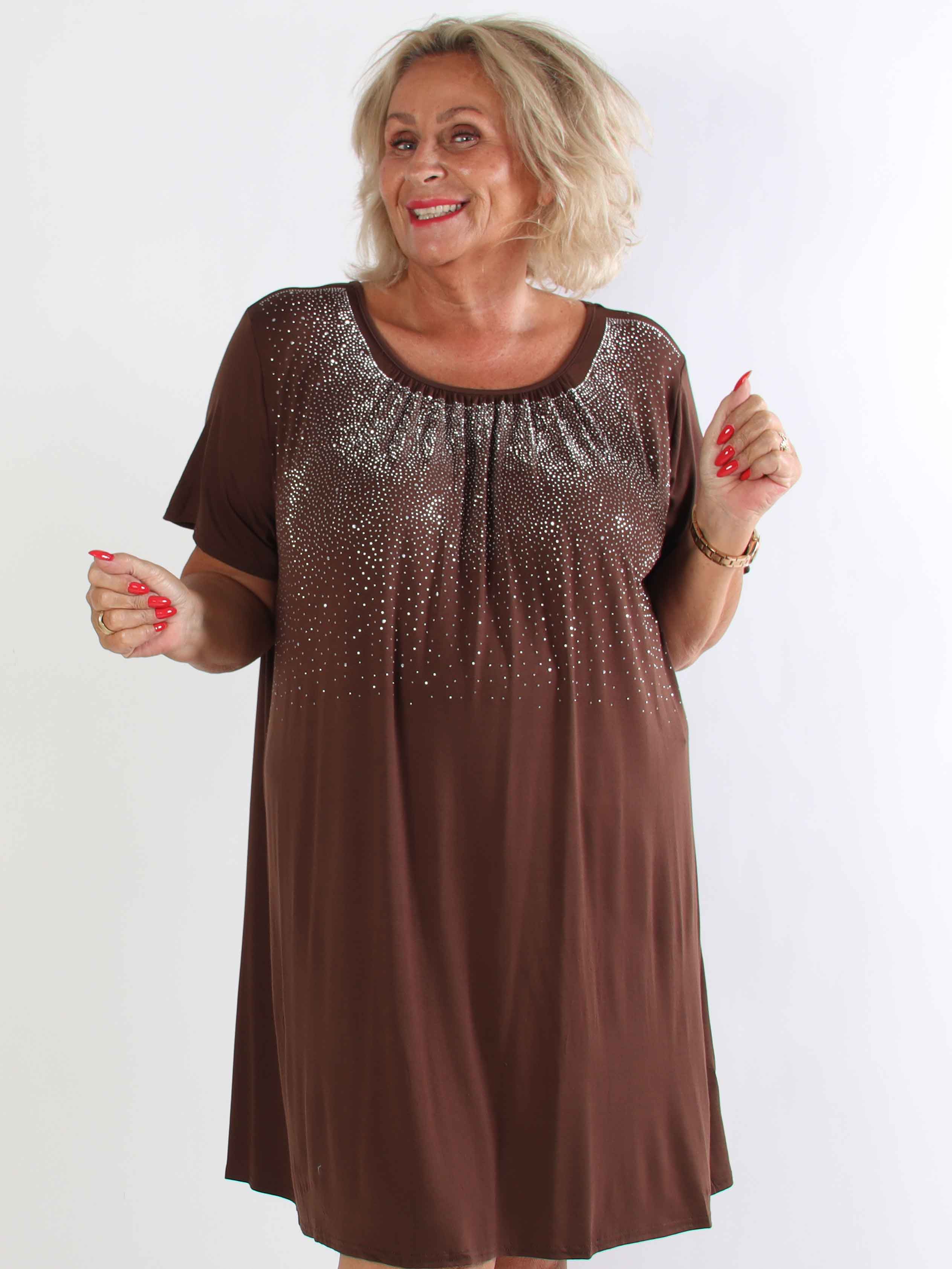 Miravi Sparkle - Lös plus size klänning i elastiskt tyg med strass