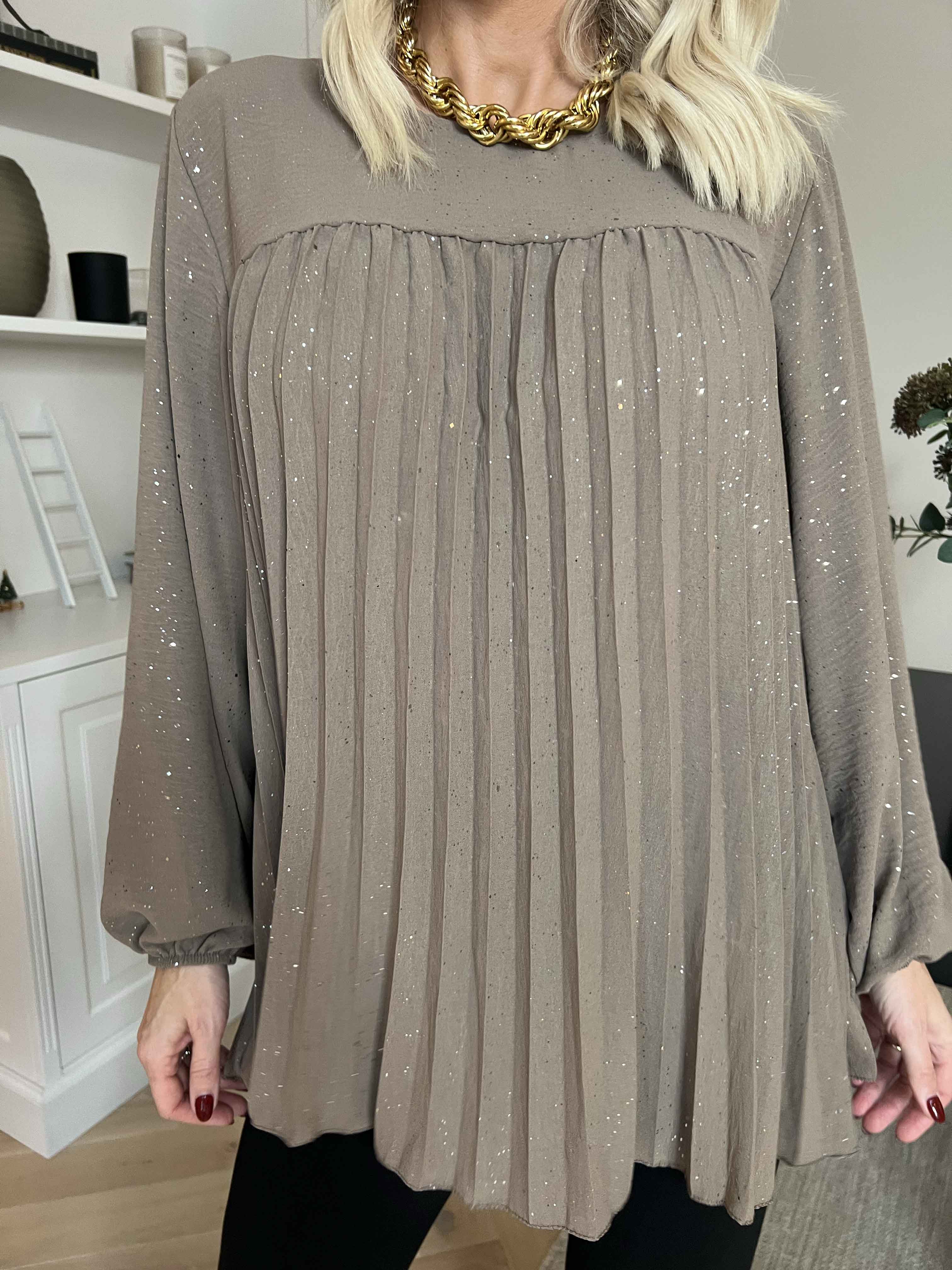 Nancy Glitter Shirt L/S - Plisserad blus med glitter